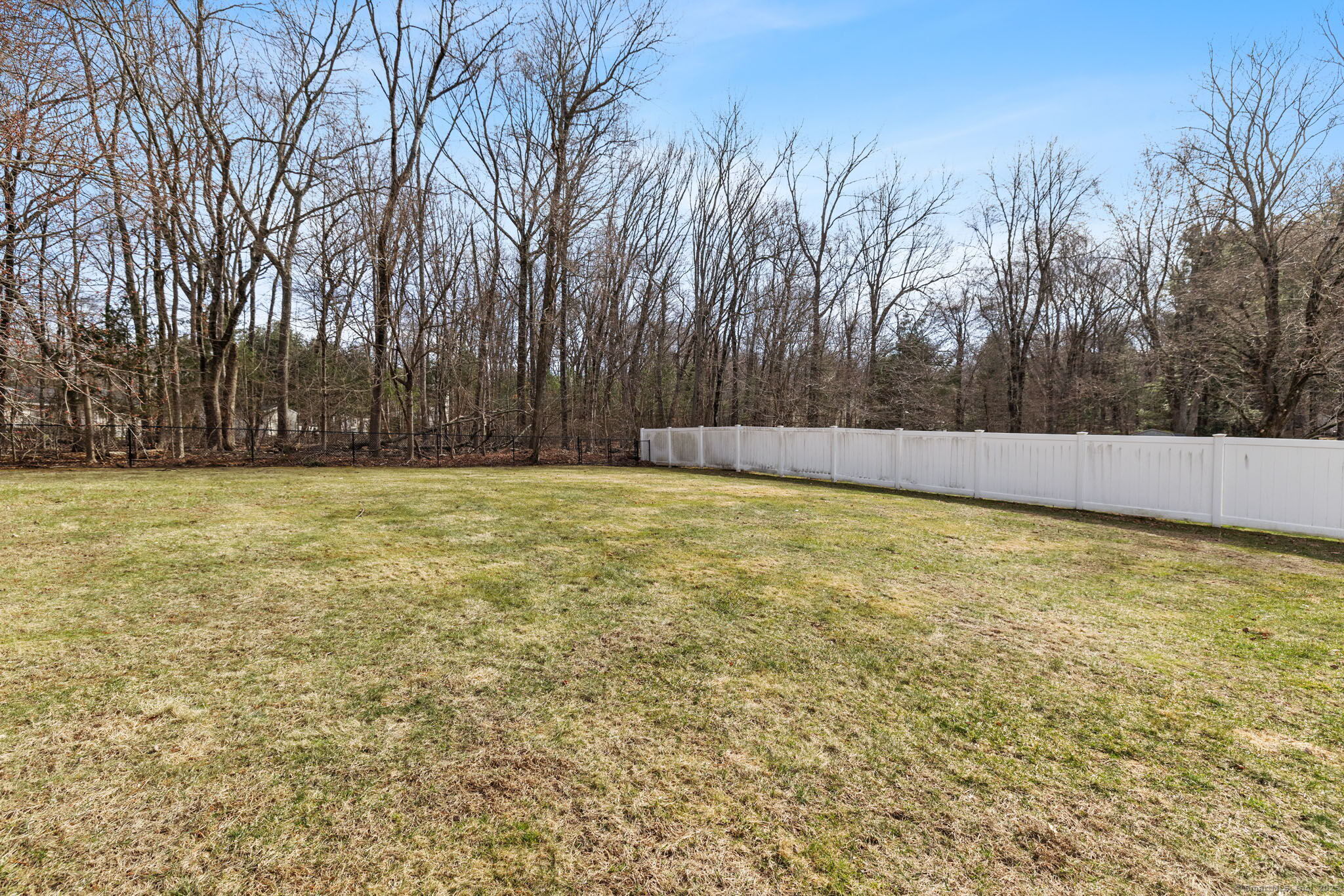 2337 Ellington Road