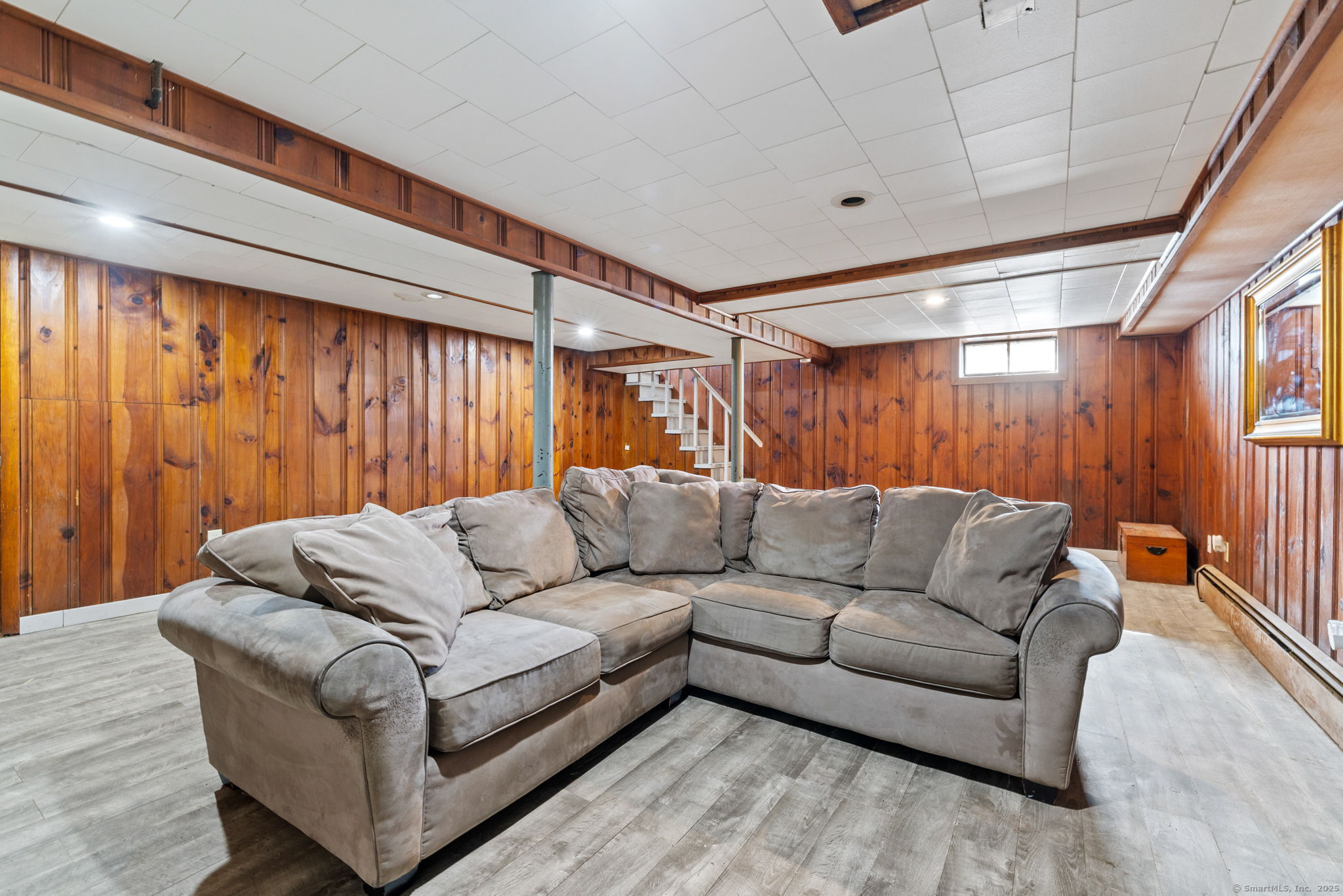 2337 Ellington Road