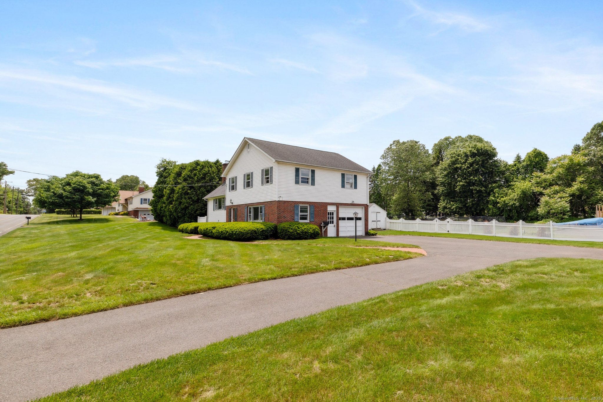 41 South Elm Street