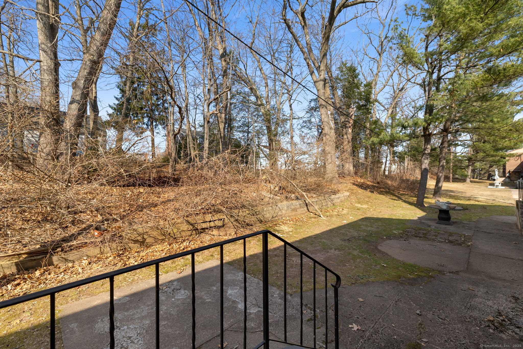 300 Green Road APT A