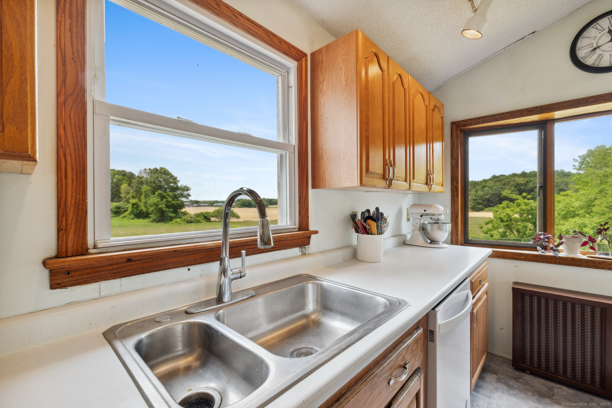 168 Abbe Road