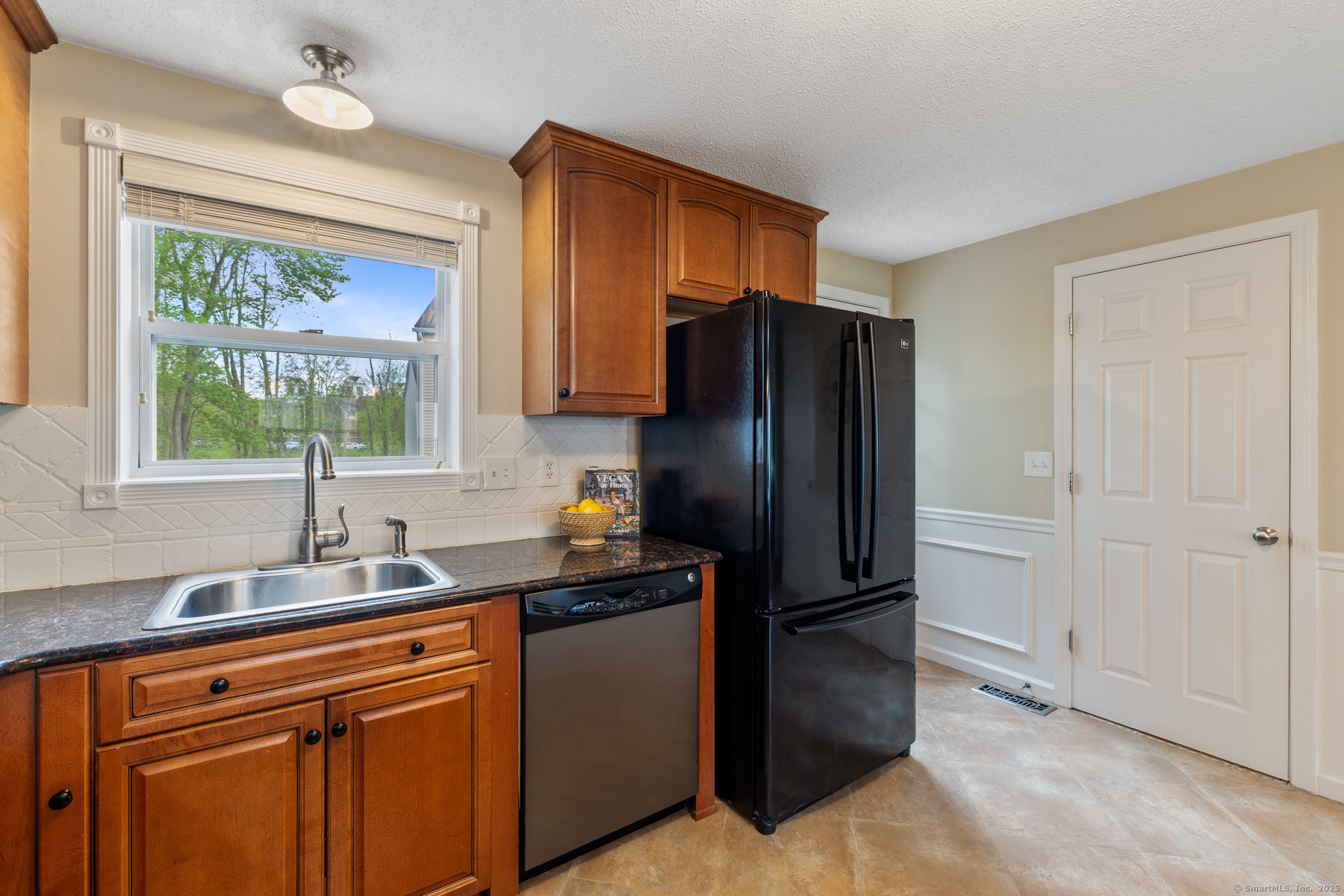 27 Summersweet Drive 27