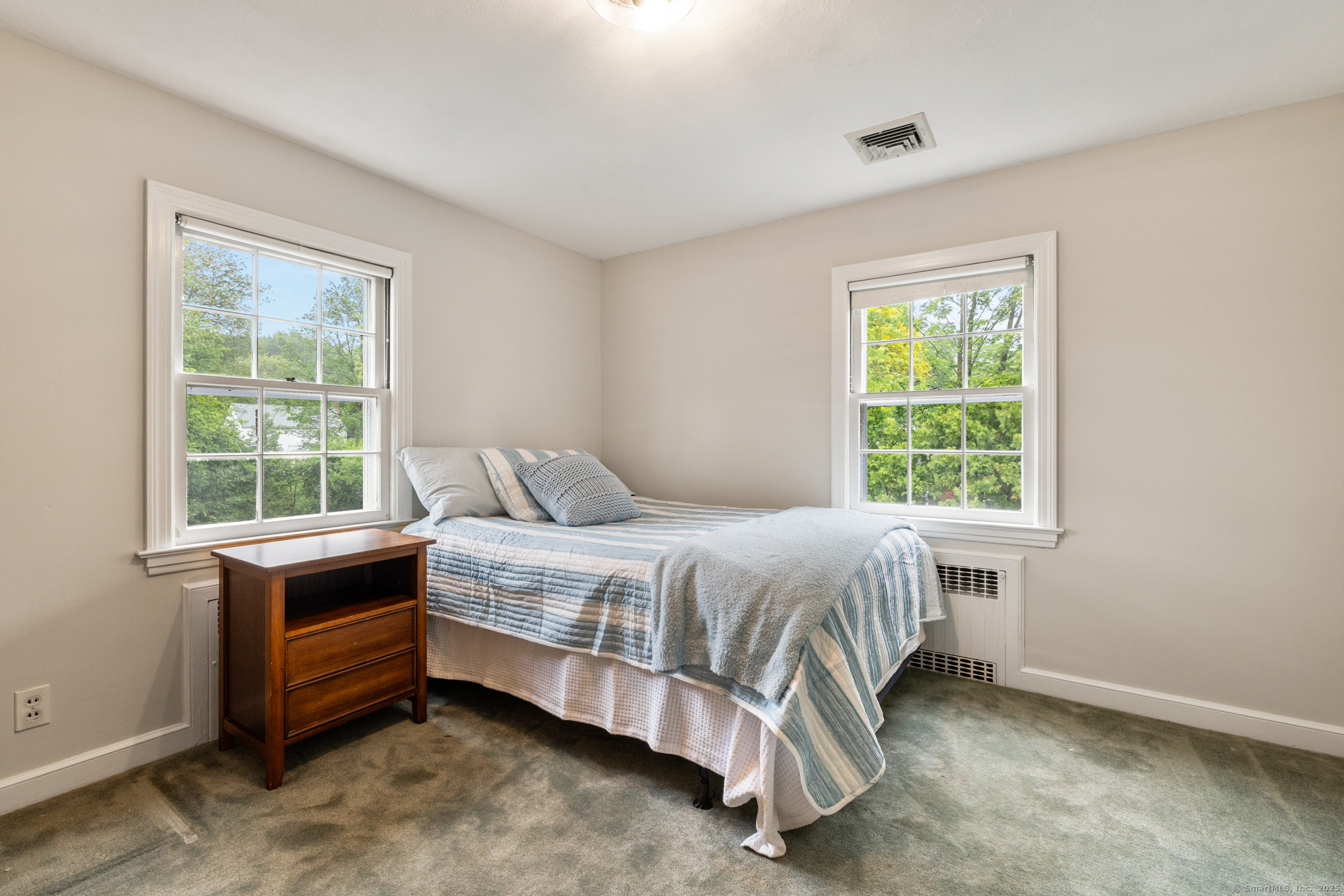46 Glenbrook Road