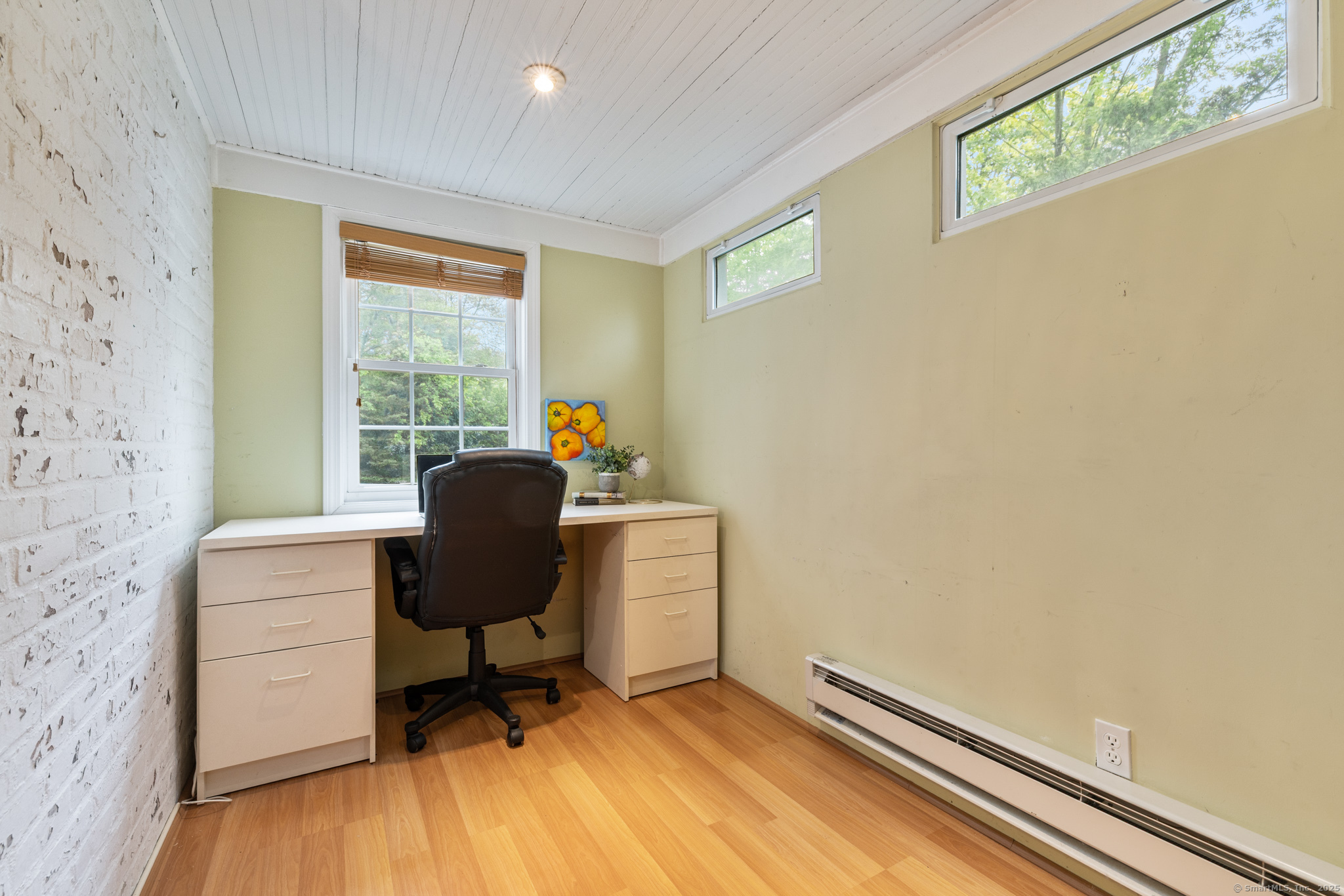 46 Glenbrook Road