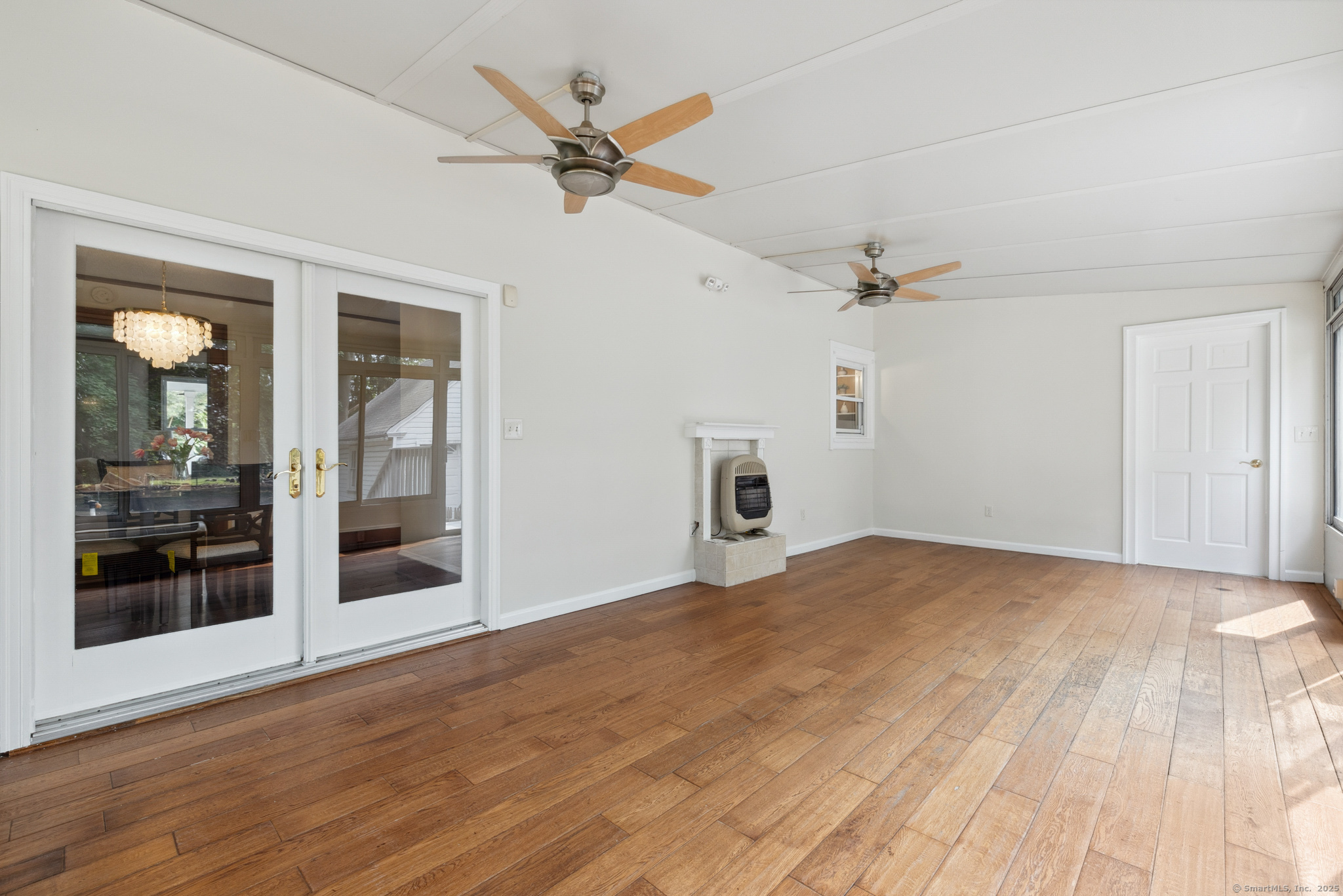 213 Silver Lane