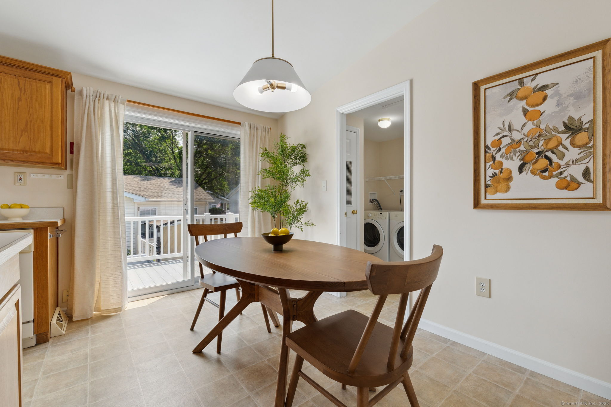 7 Rose Court