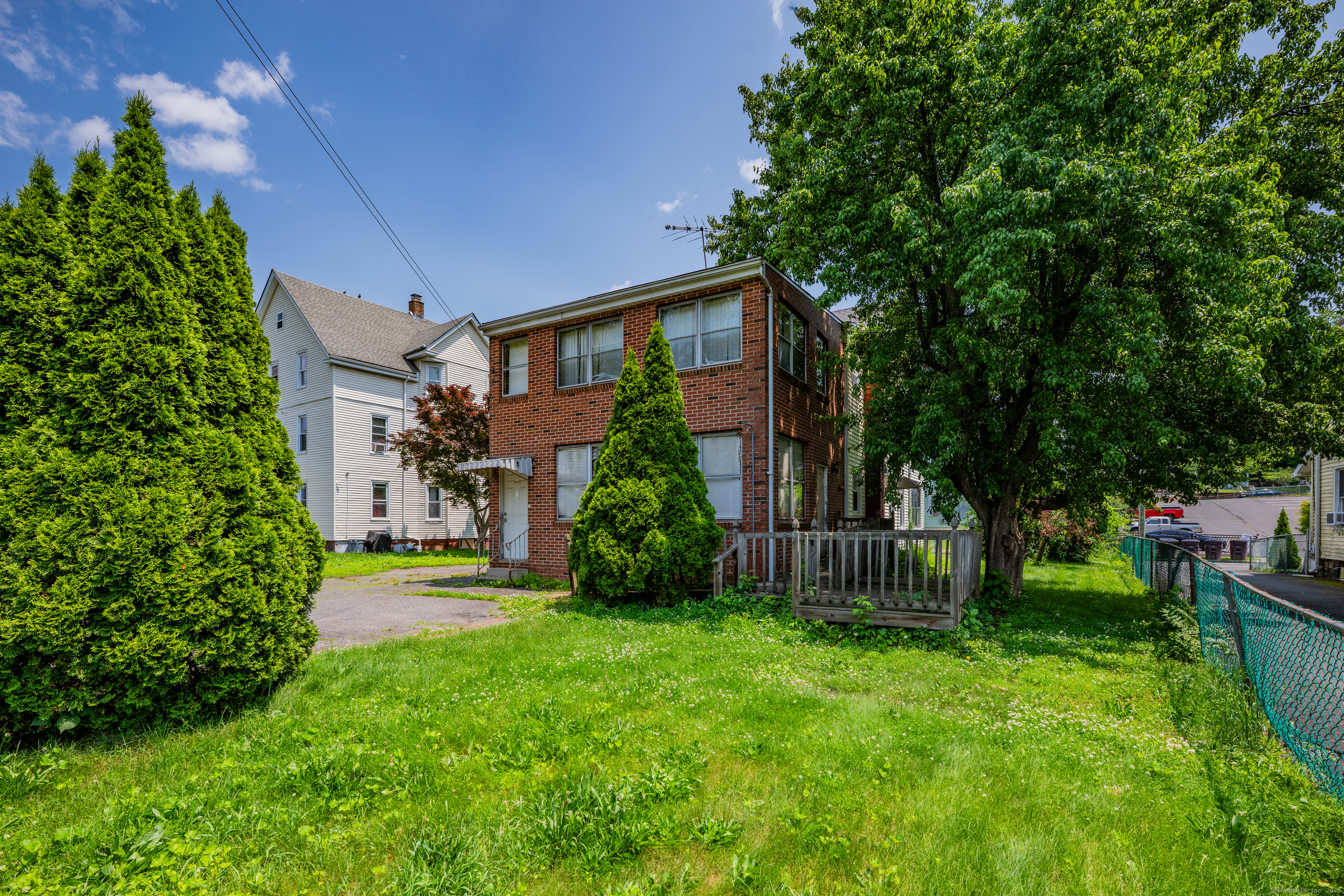 312 Washington Street