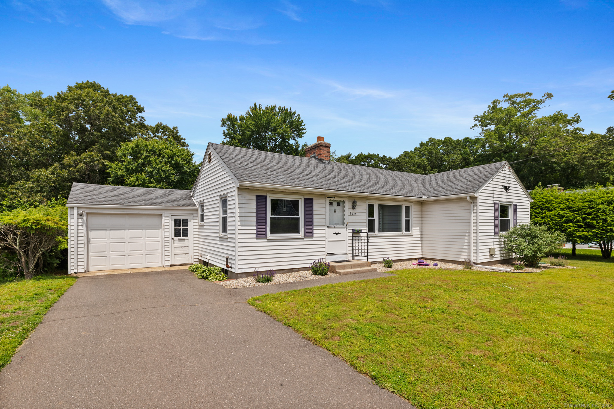882 Tolland Street