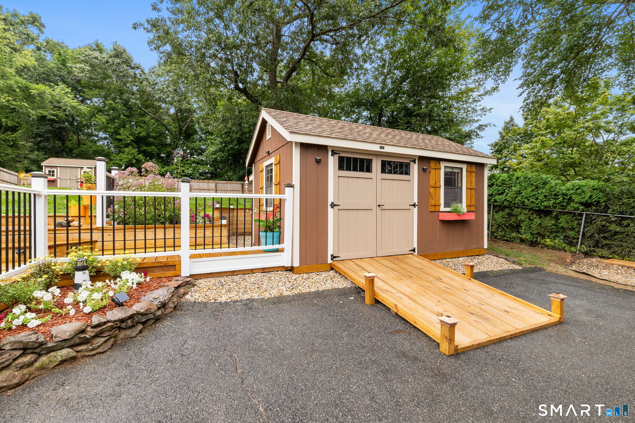 20 West View Drive
