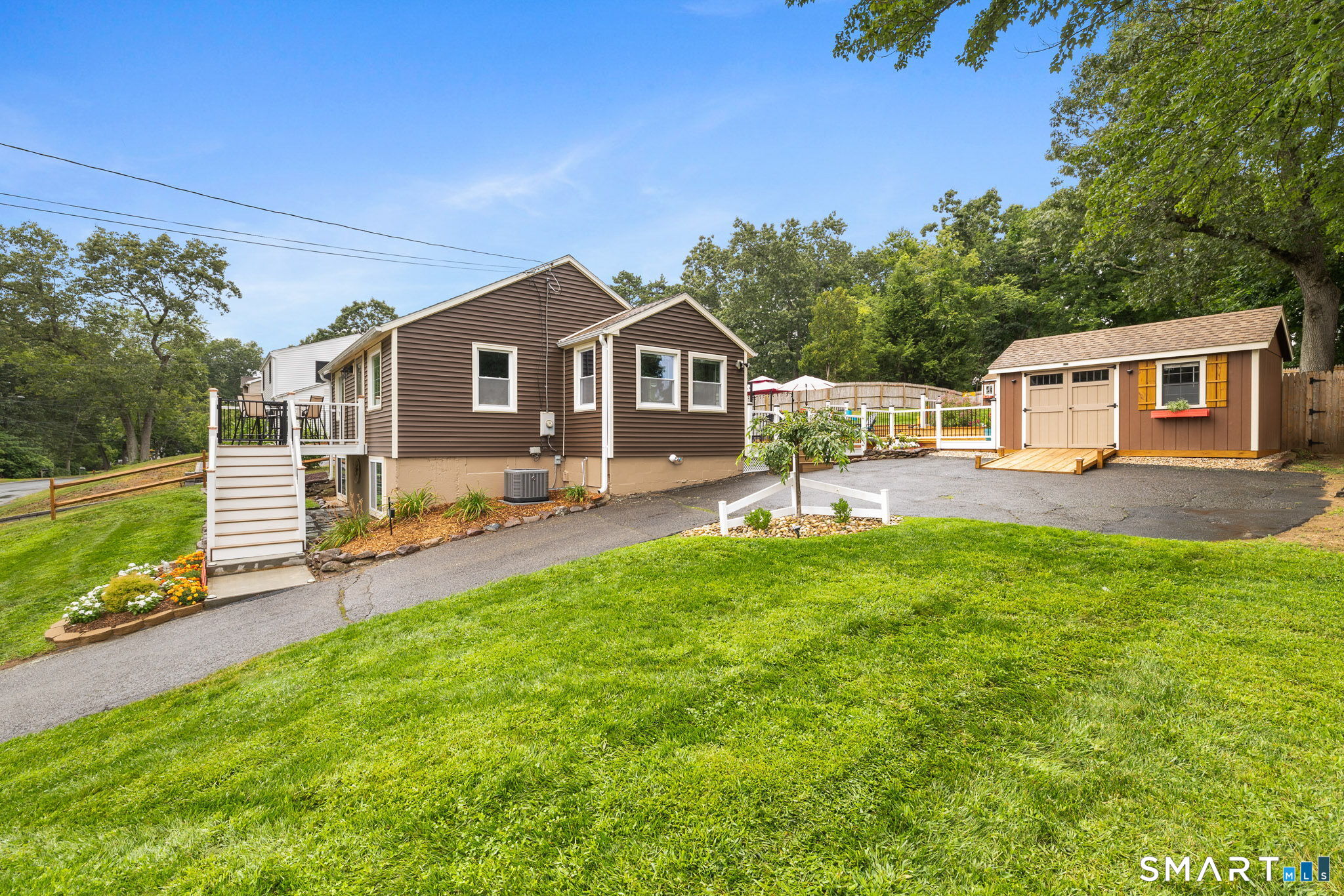 20 West View Drive