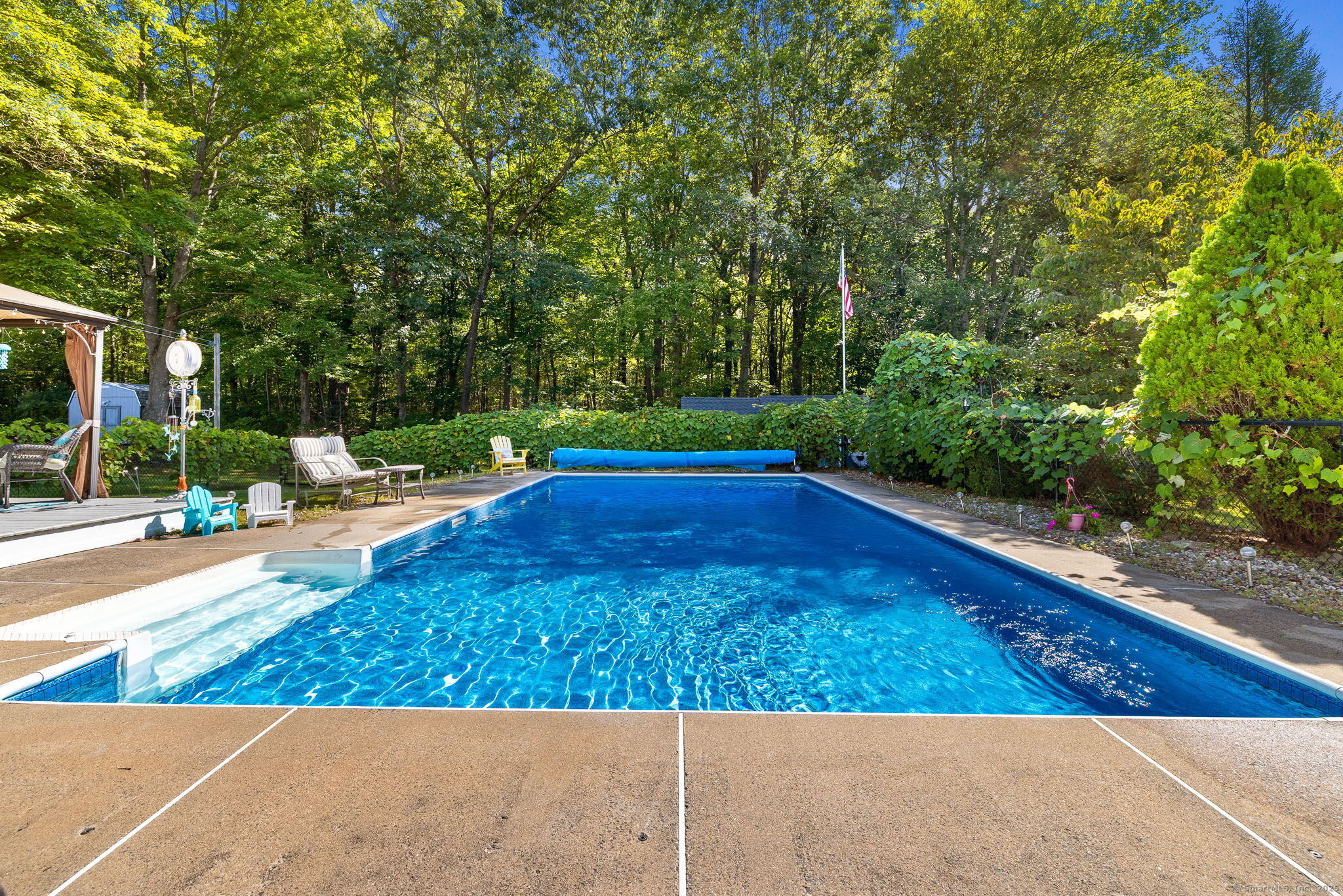 16 Cherry Hill Drive