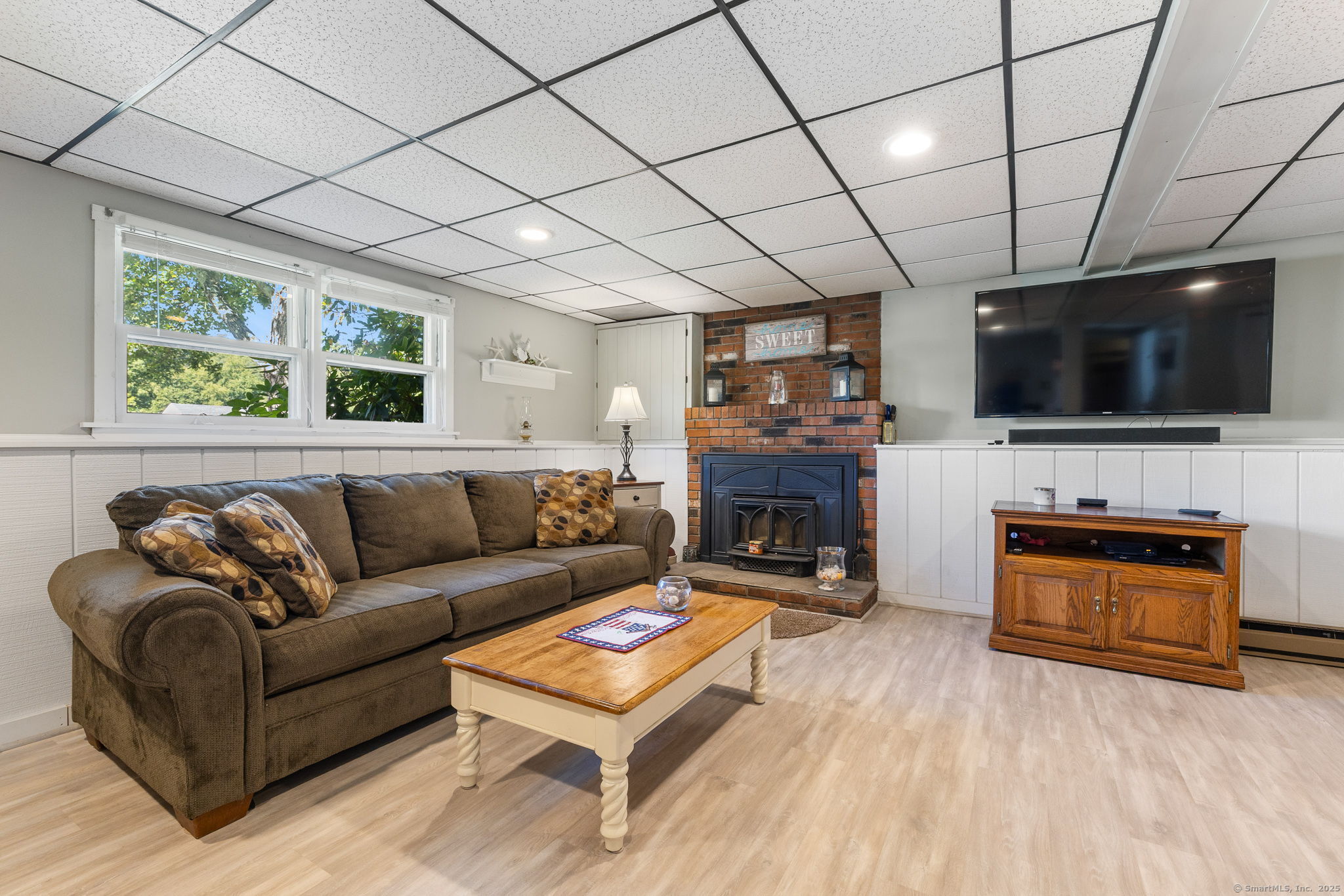 16 Cherry Hill Drive