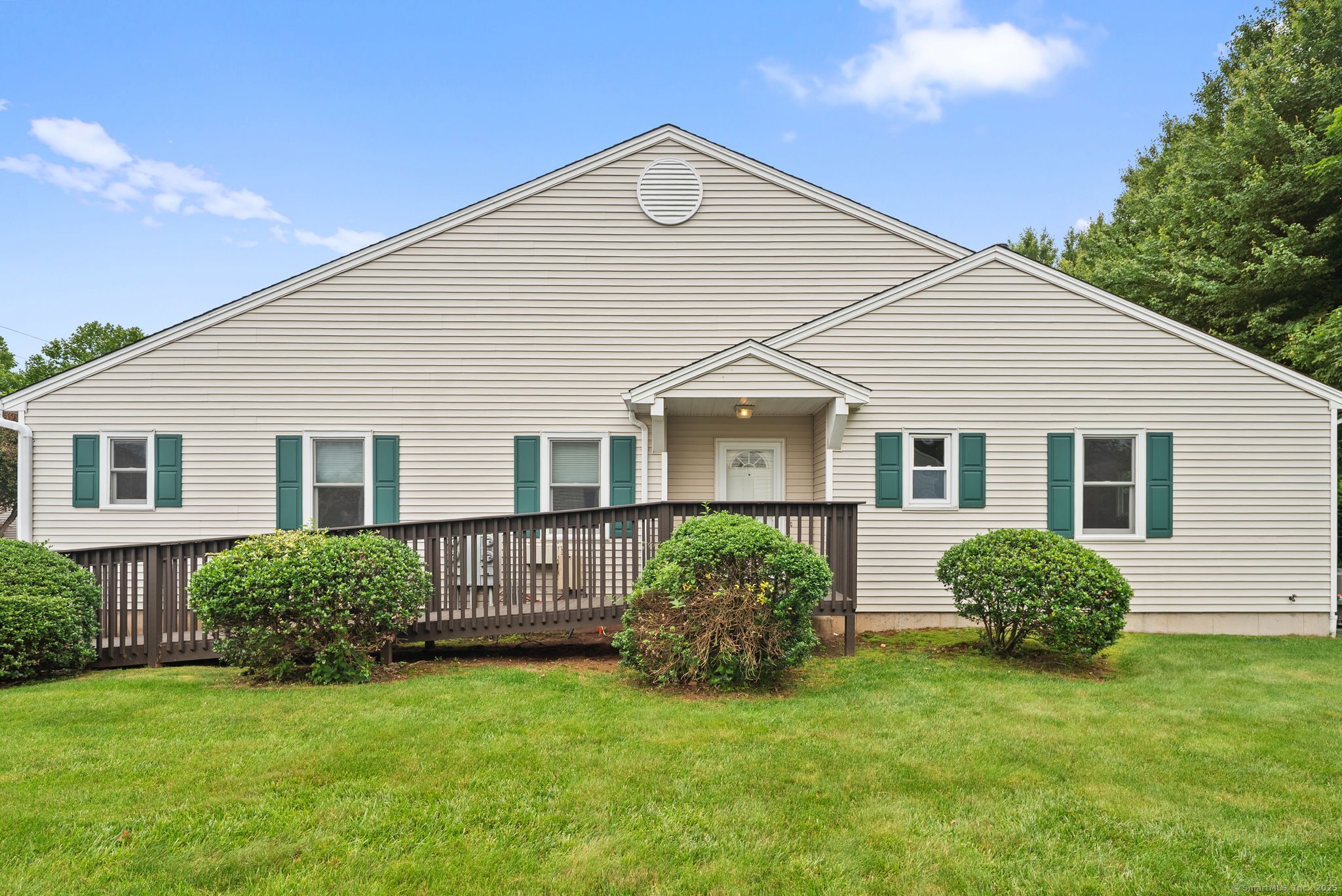 671 Ledgeview Court 671
