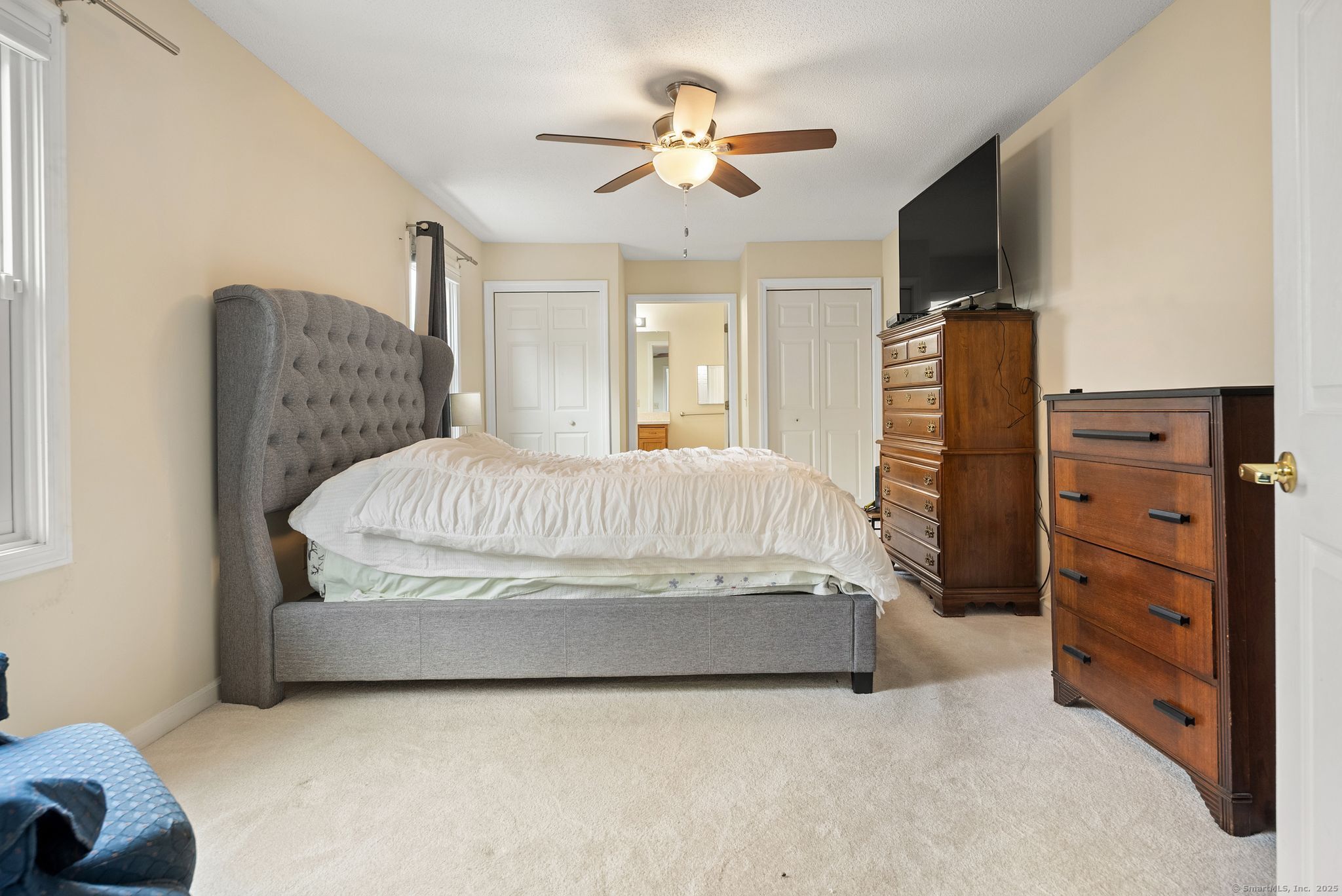 671 Ledgeview Court 671