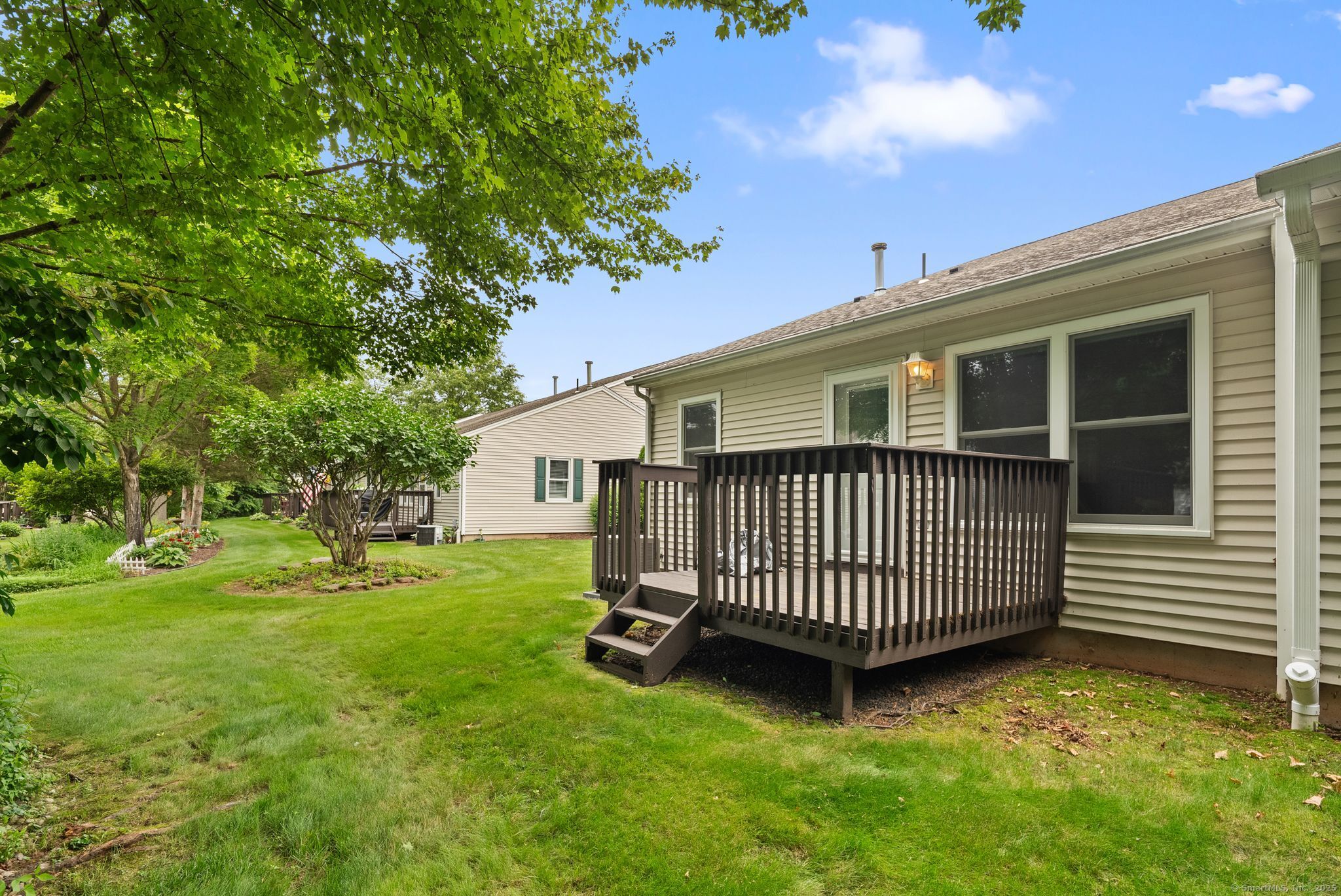 671 Ledgeview Court 671