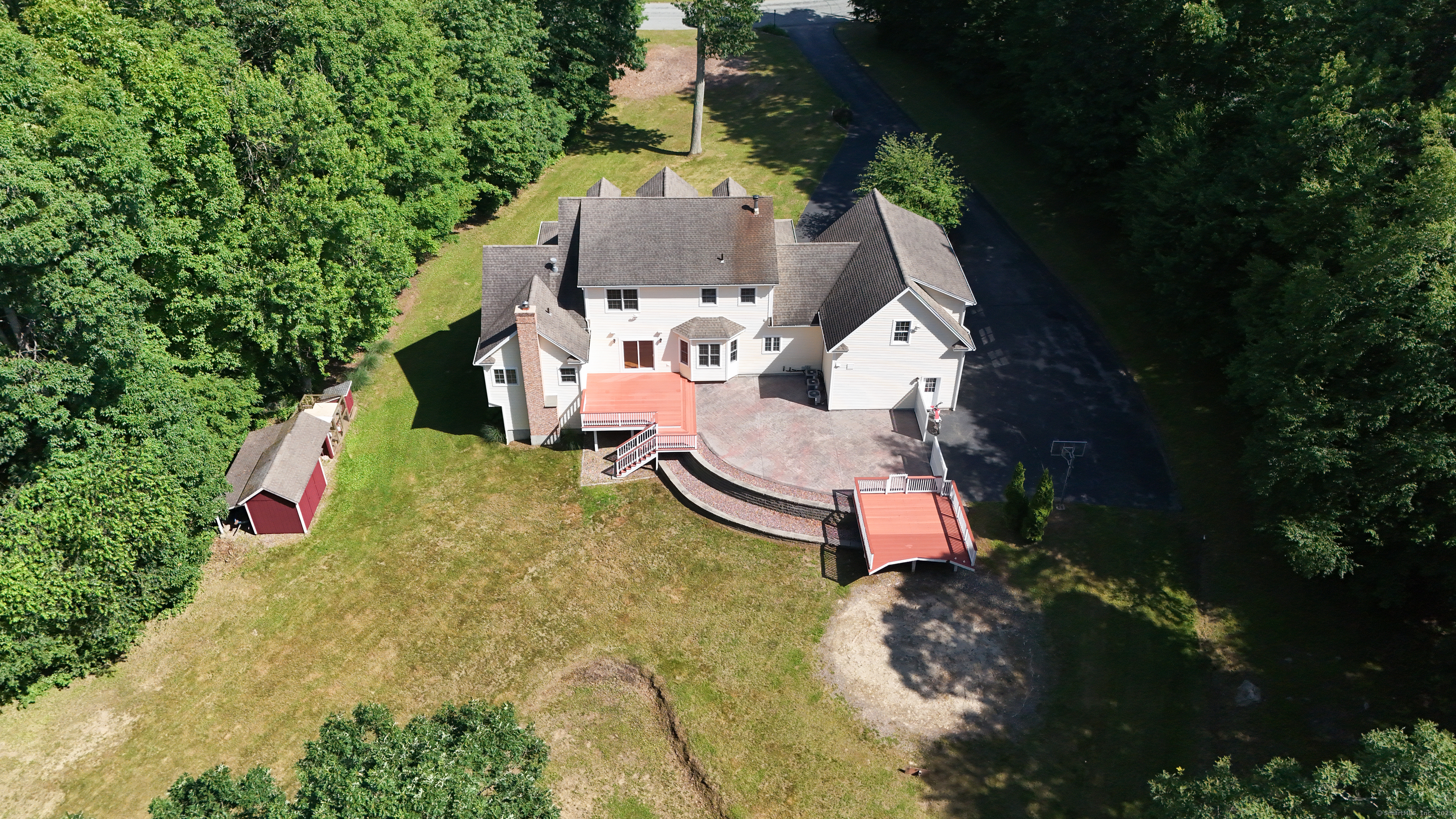 48 Mountain Road