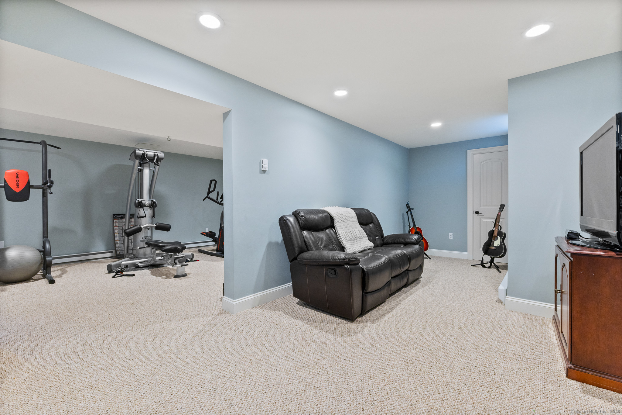 17 Rocco Drive