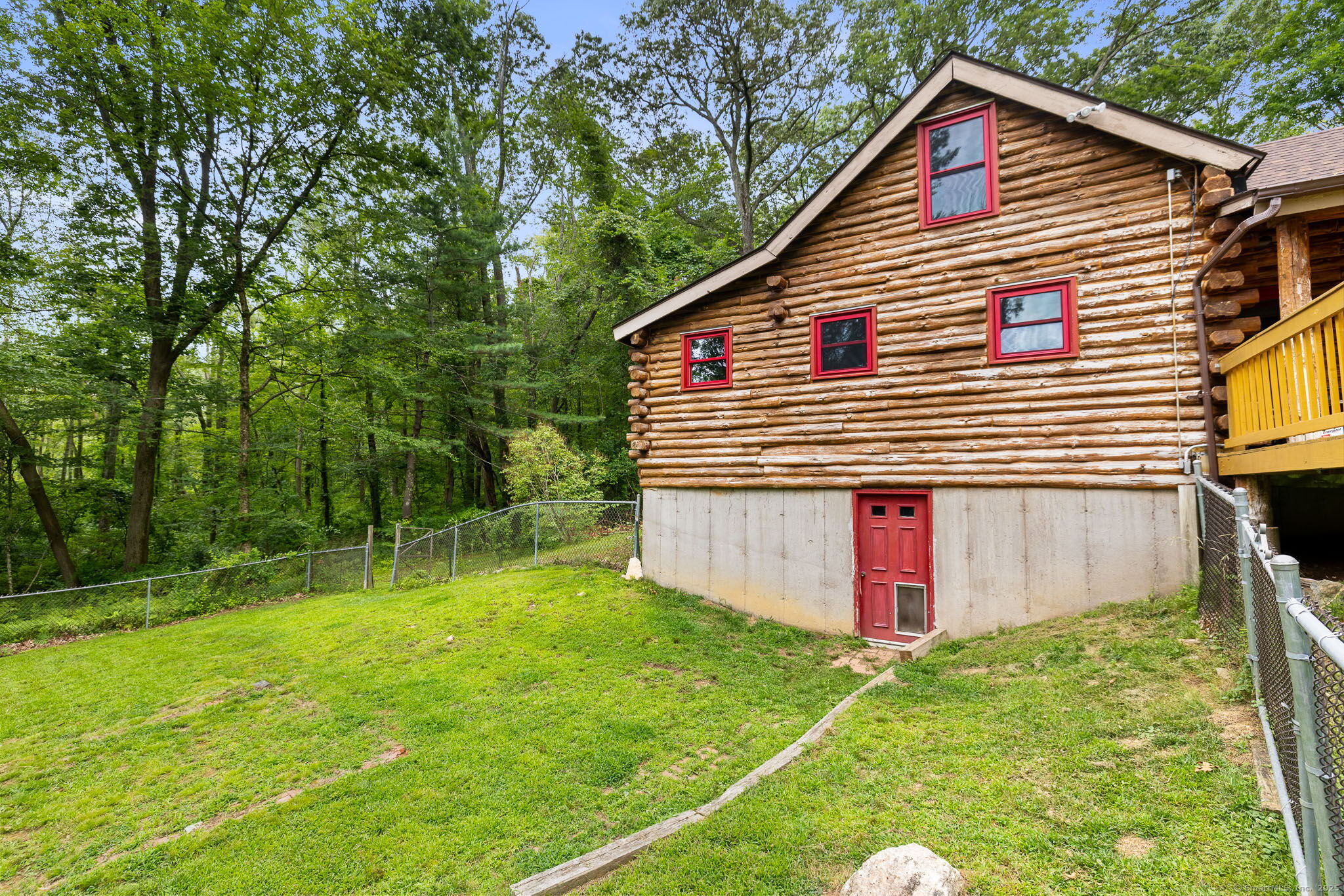 391 Old Post Road