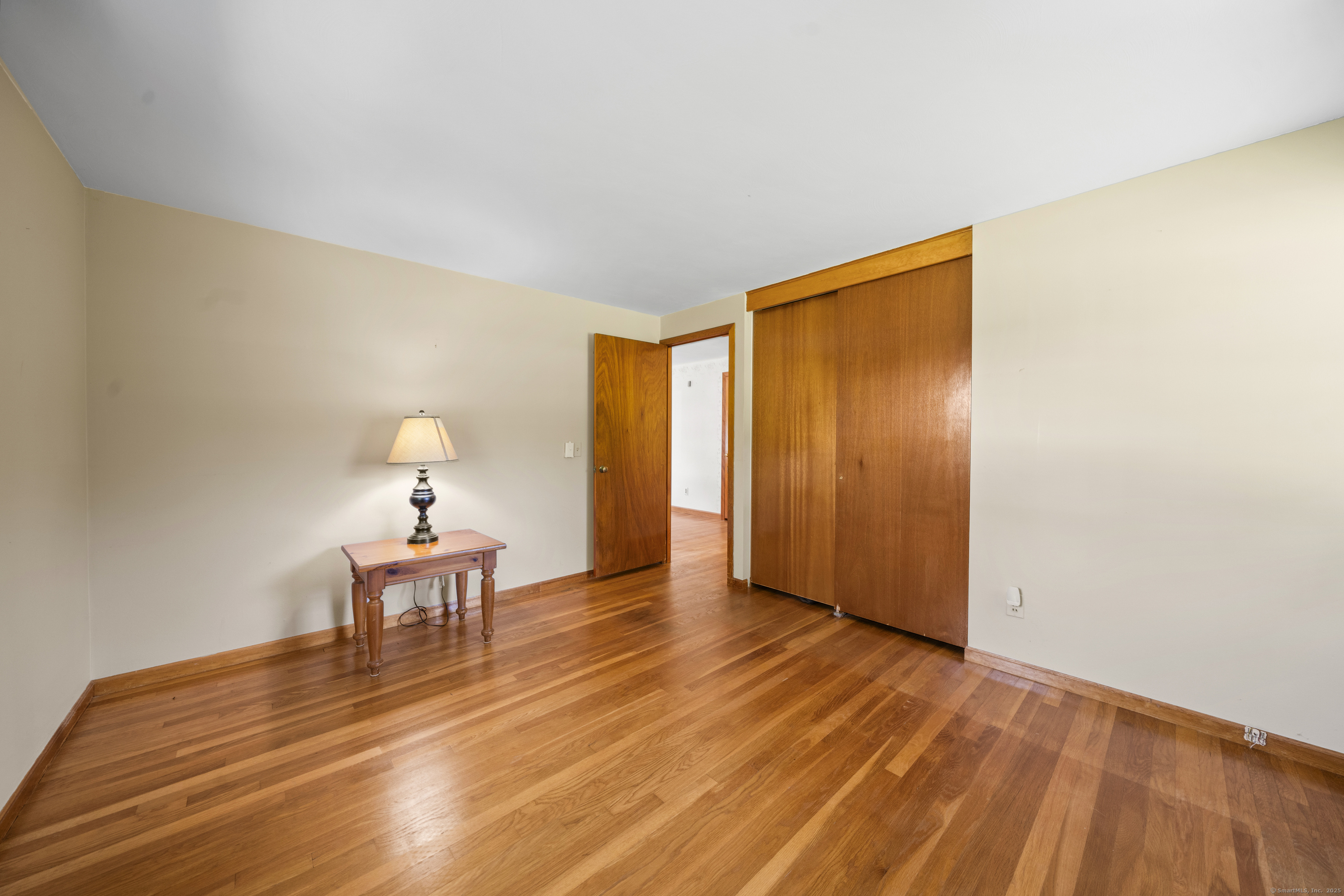 18 Glen Oak Drive