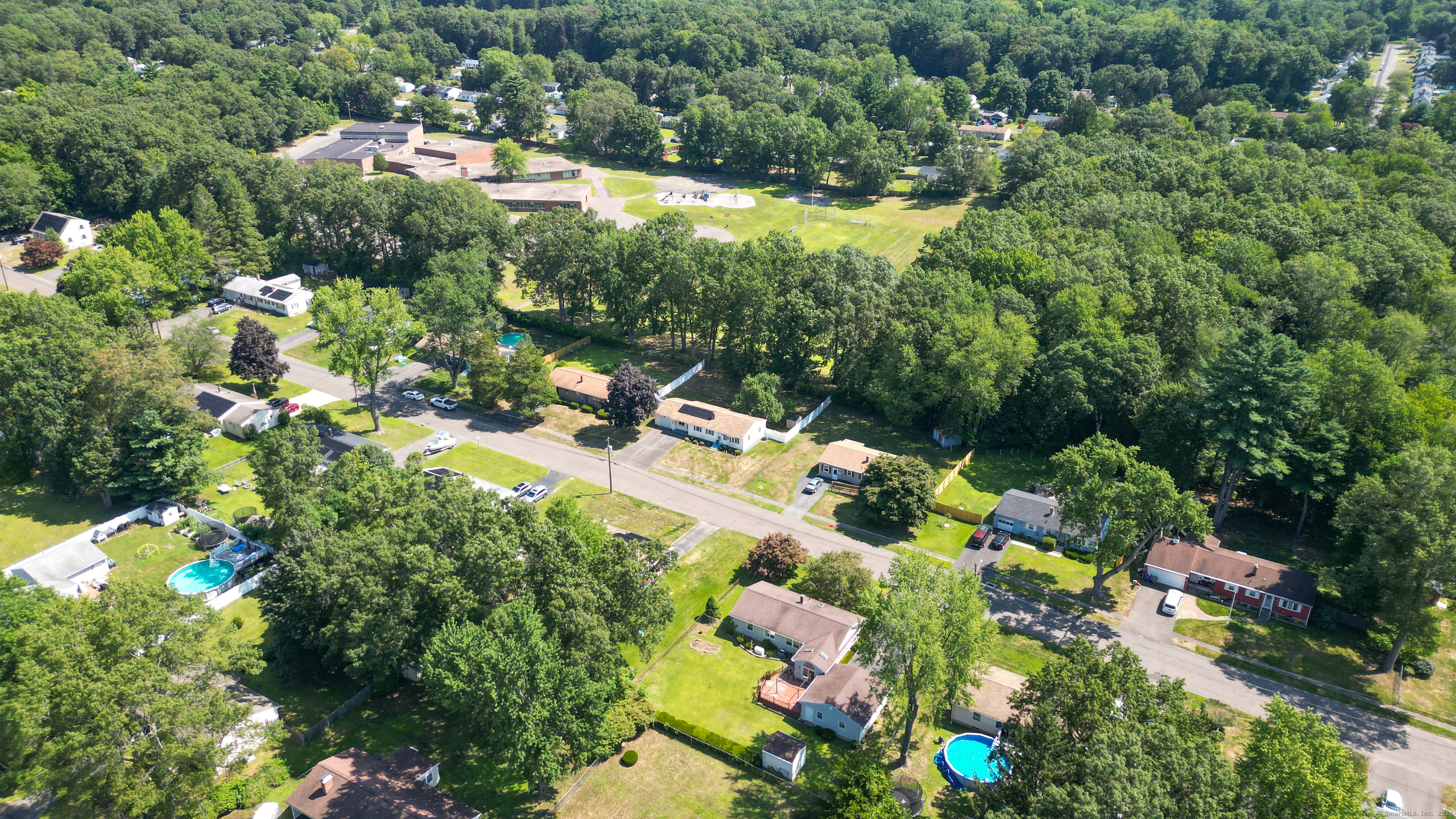 18 Glen Oak Drive