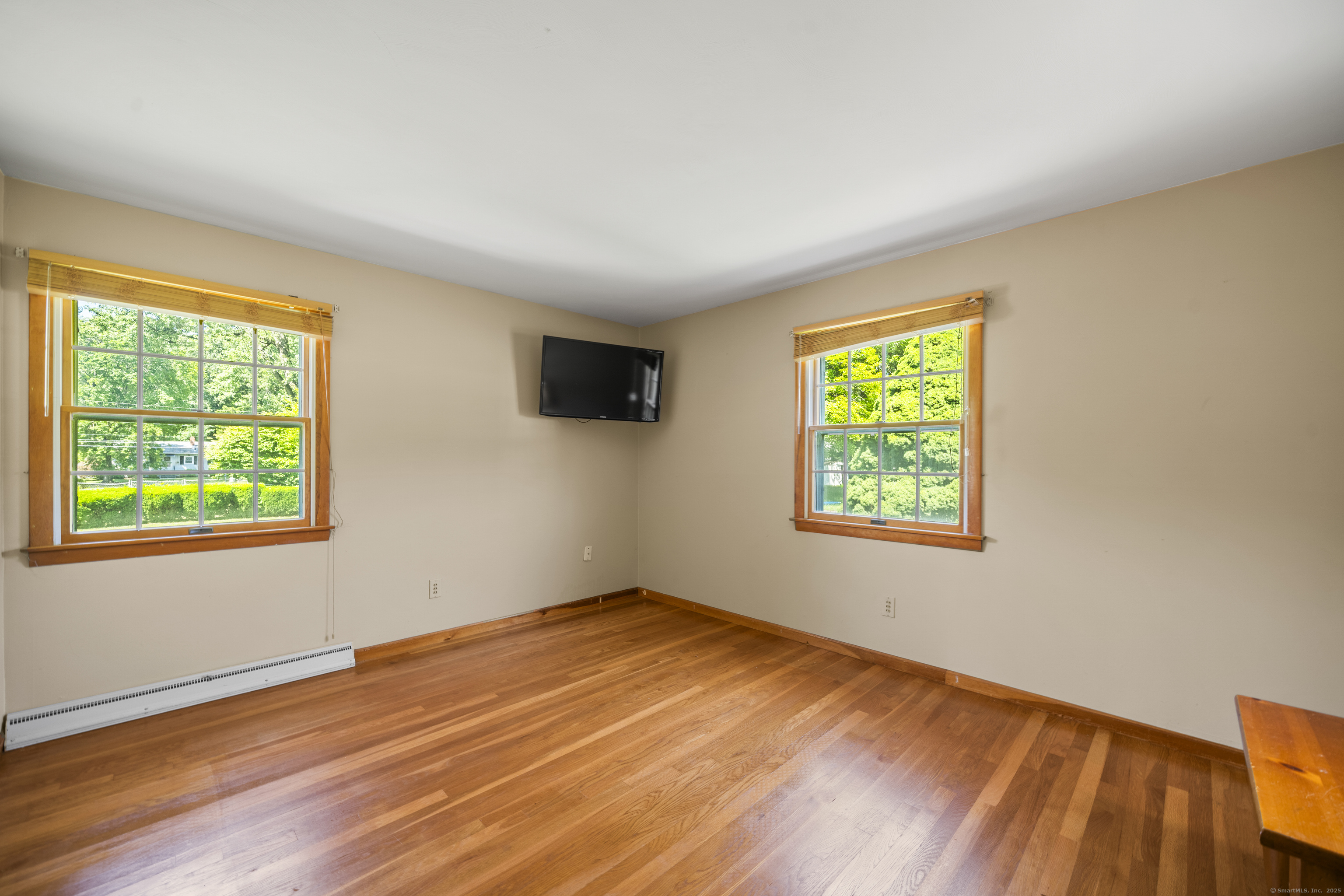 18 Glen Oak Drive