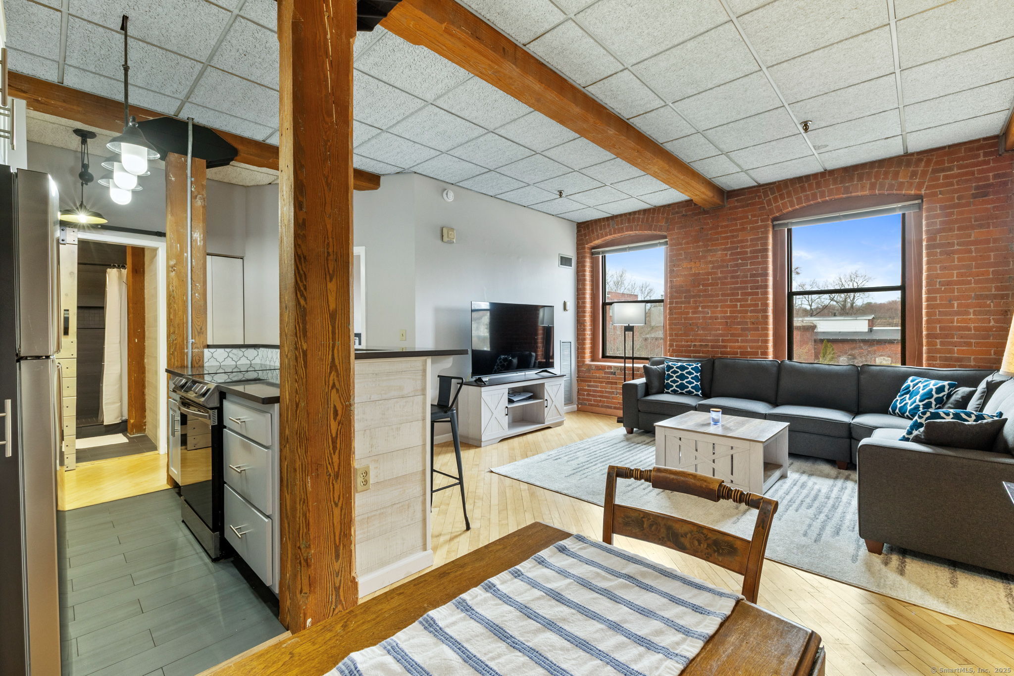 222 Williams Street East APT 322