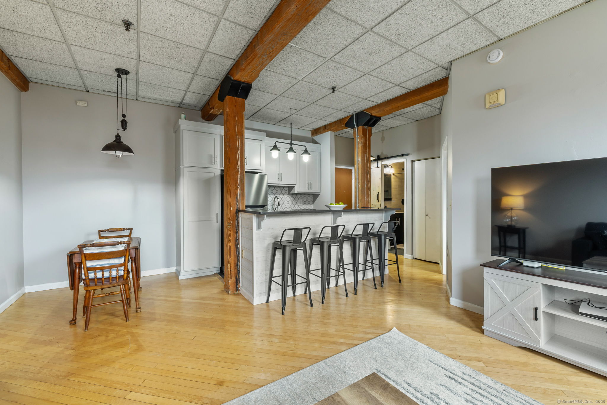 222 Williams Street East APT 322