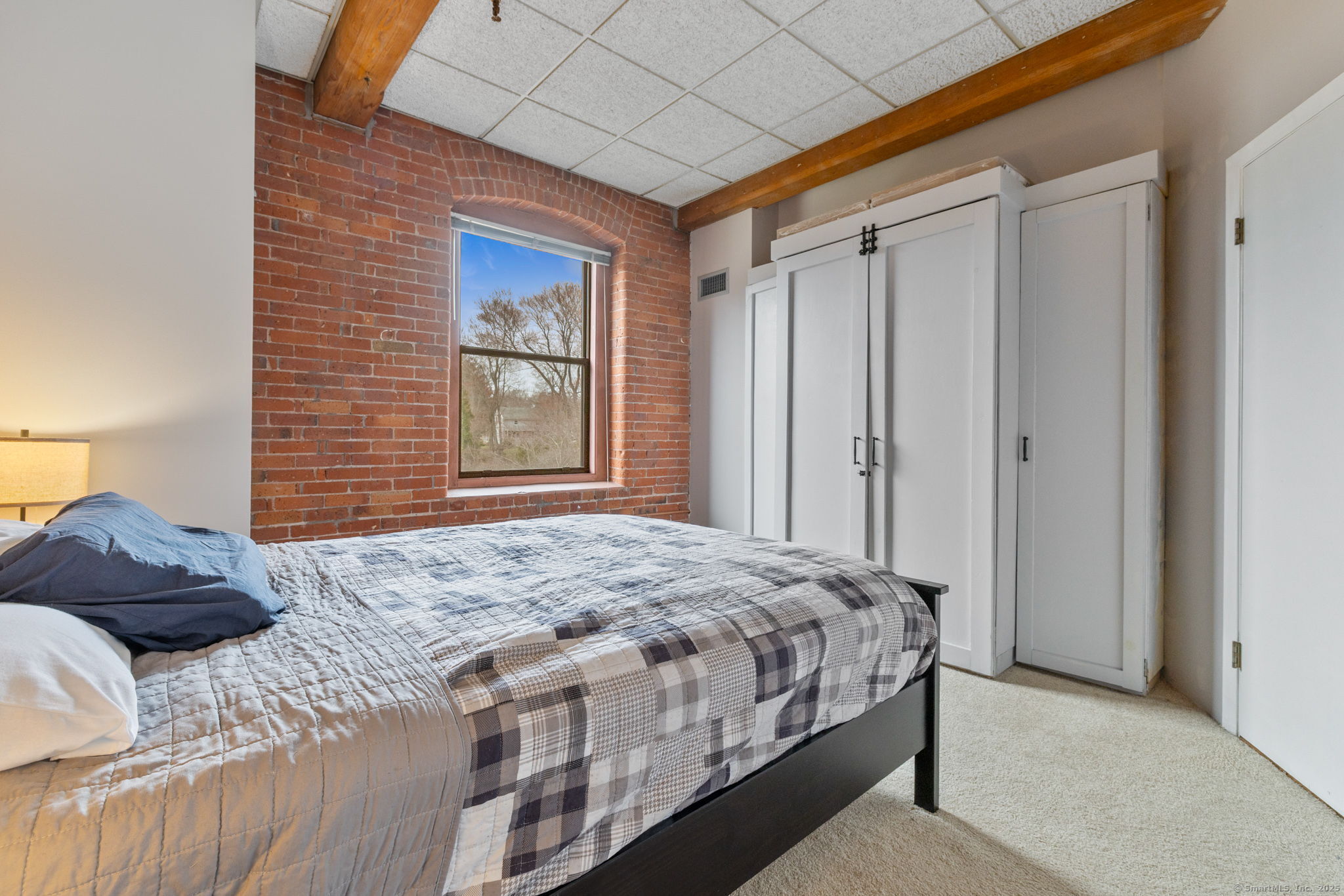 222 Williams Street East APT 322