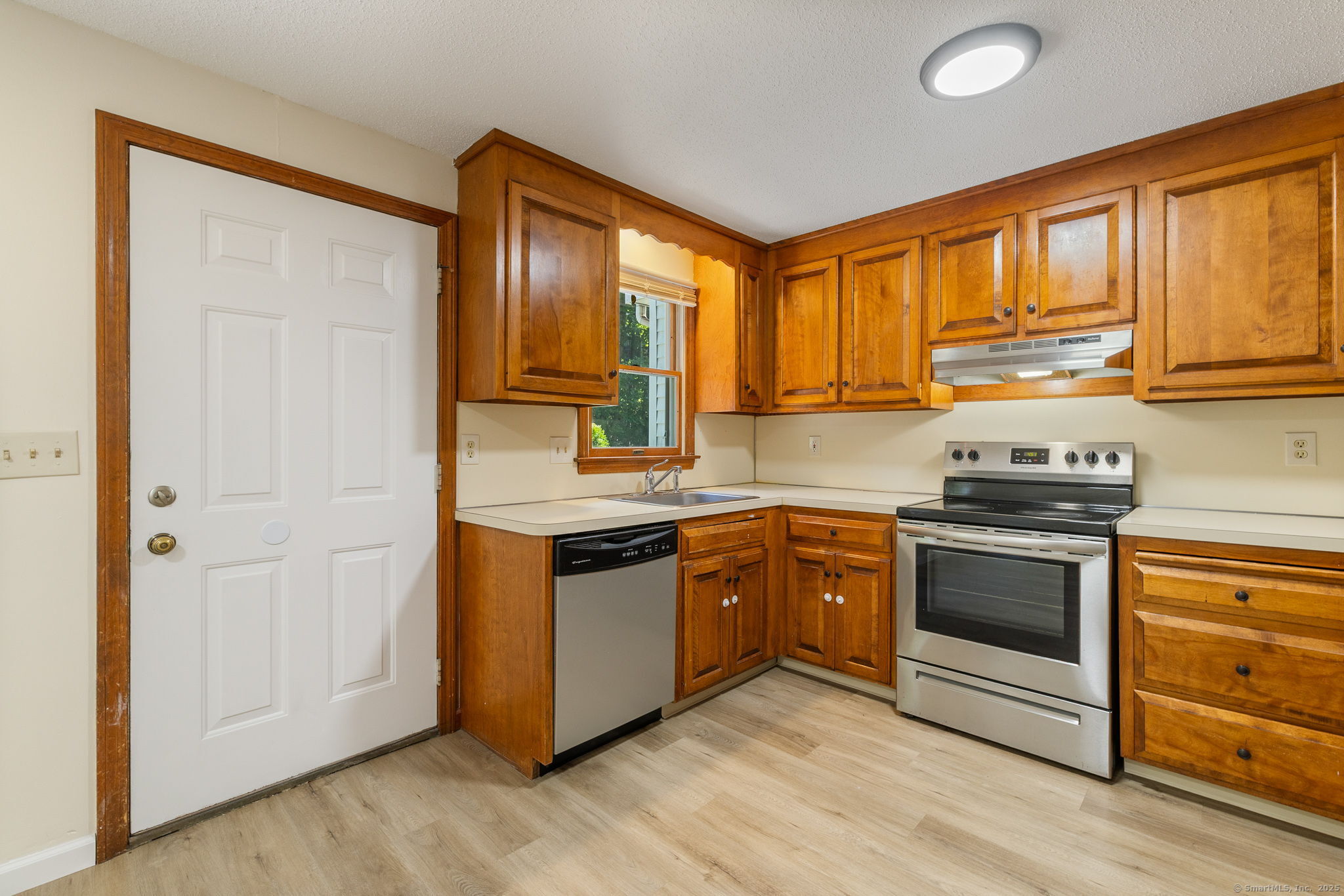 63 Summit Street APT 11