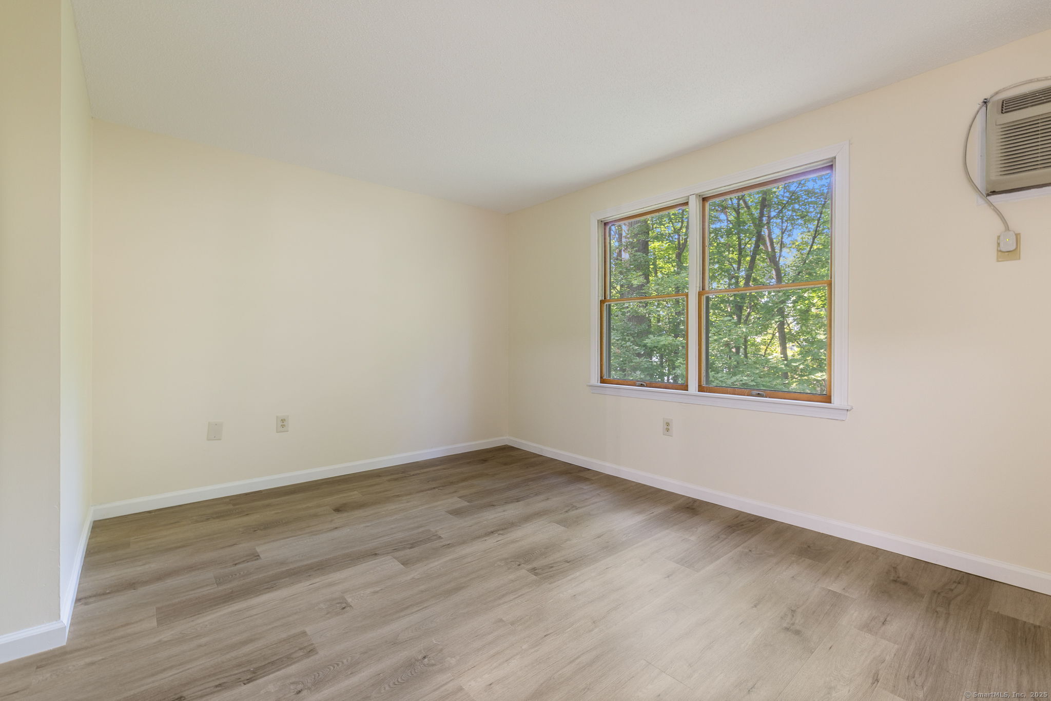 63 Summit Street APT 11