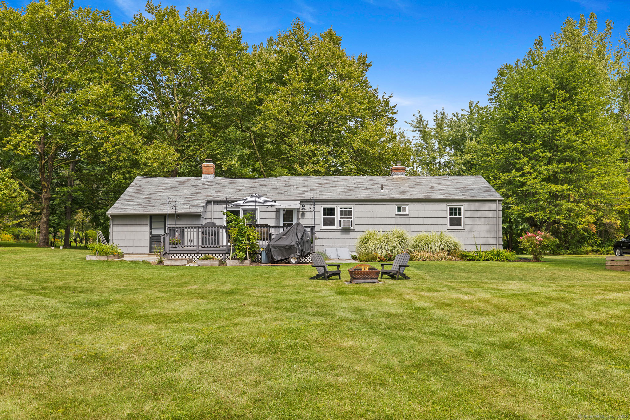 689 Burnham Street
