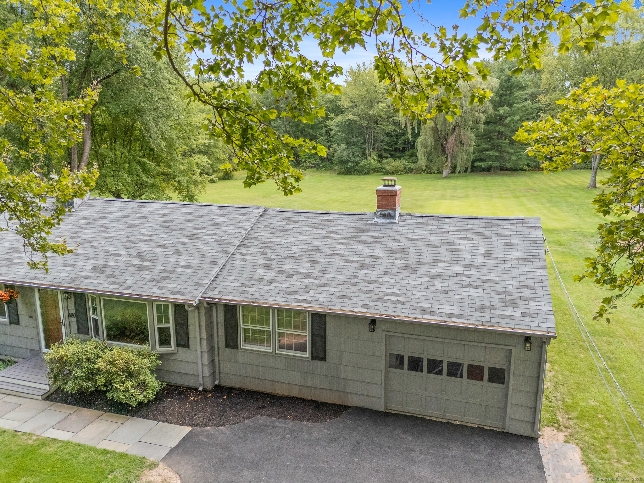 689 Burnham Street