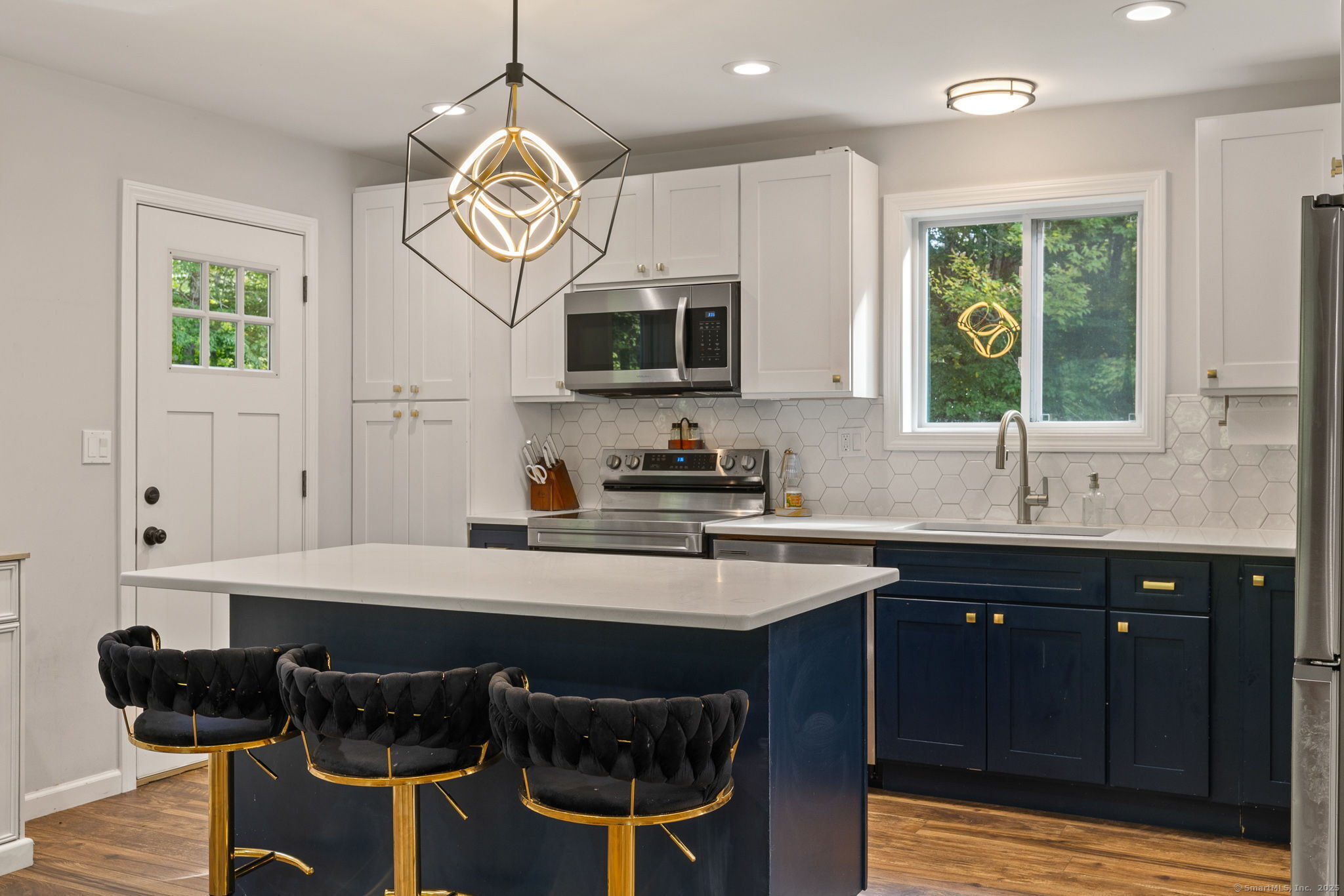 252 Chestnut Hill Road