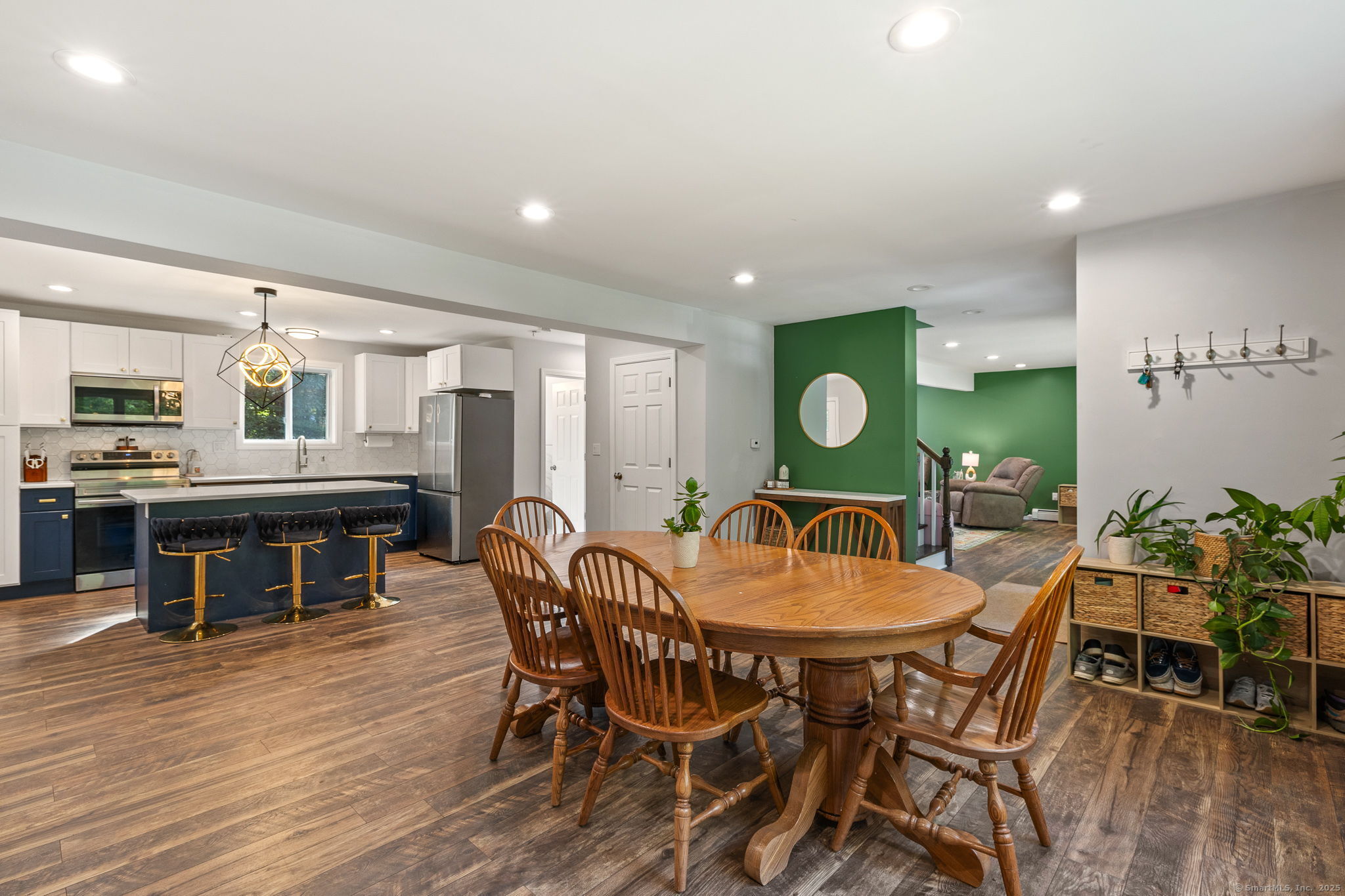 252 Chestnut Hill Road