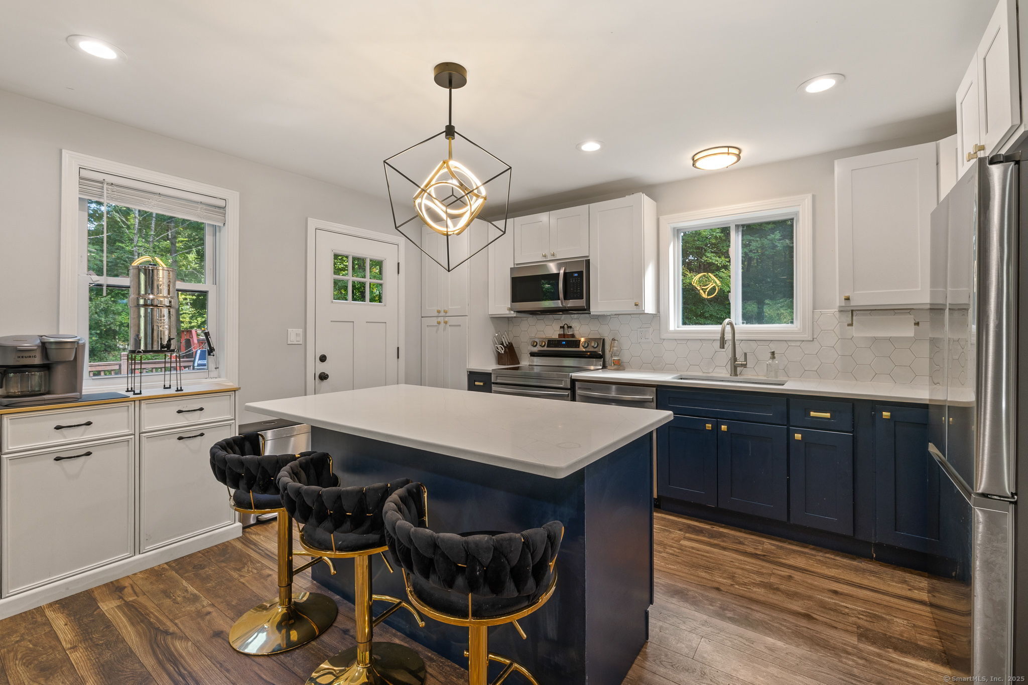 252 Chestnut Hill Road
