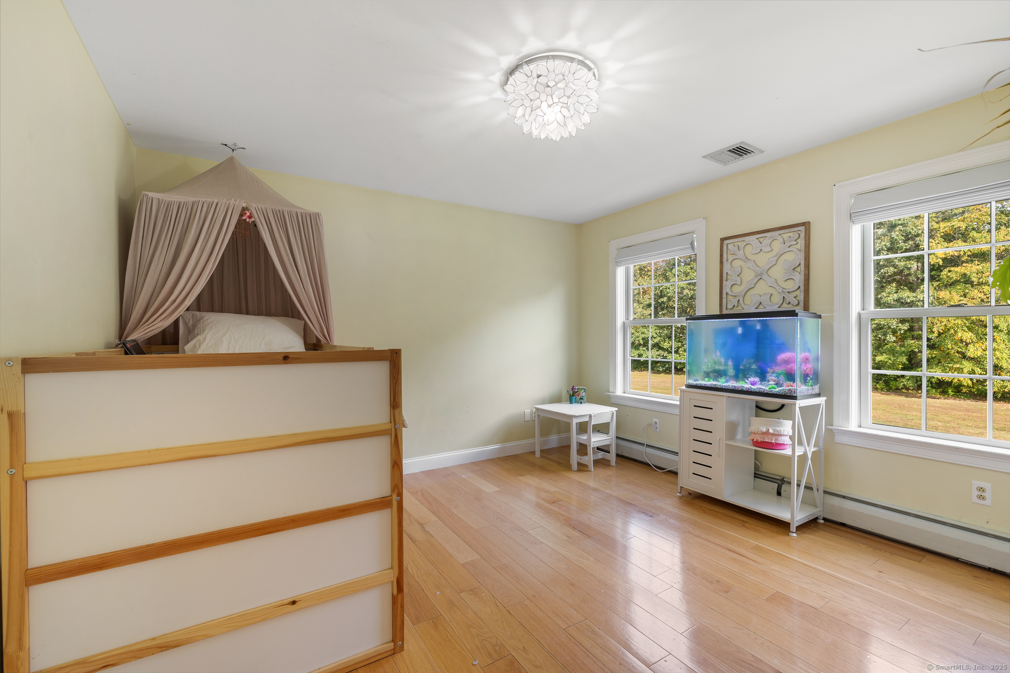 30 Tolland Road
