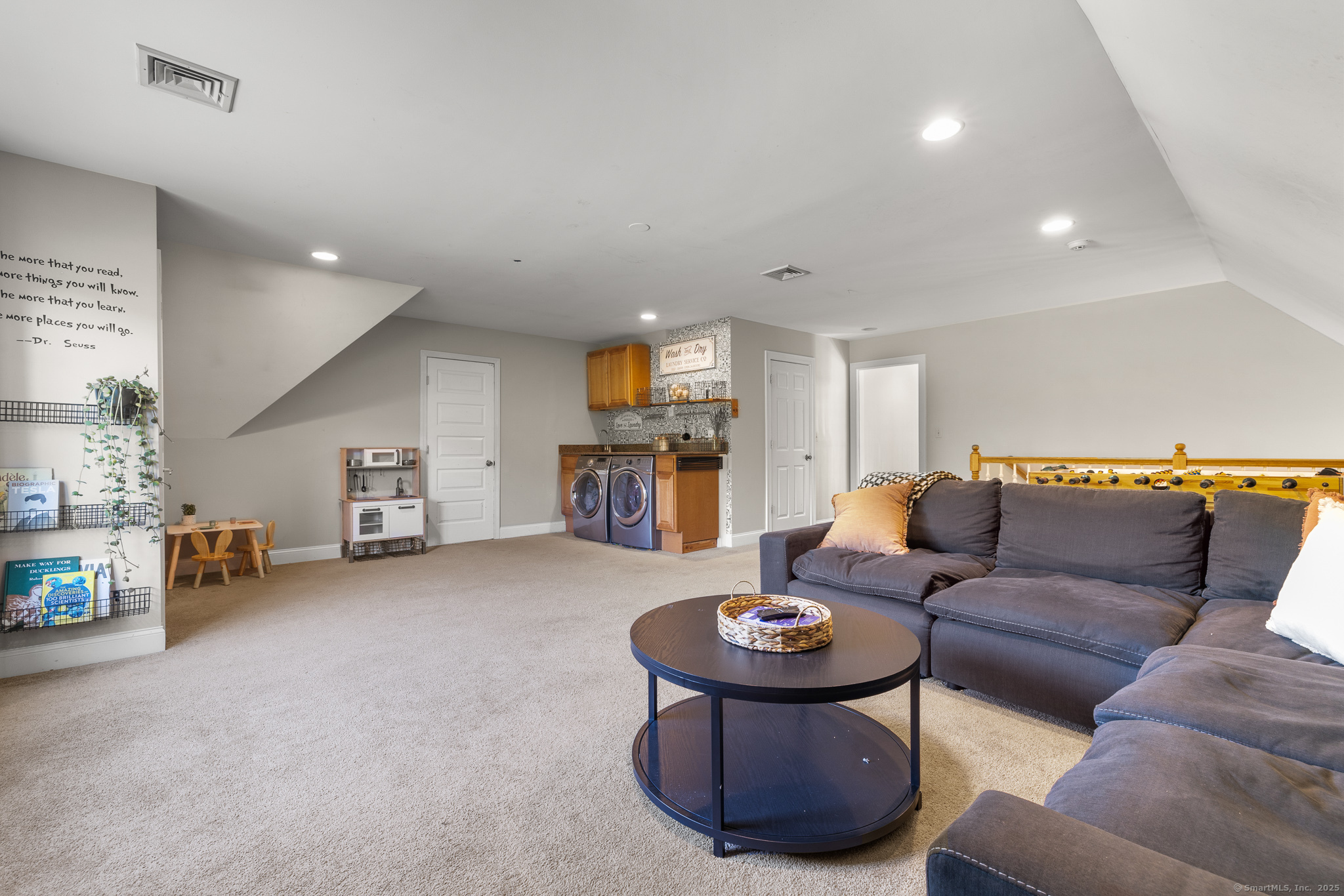 30 Tolland Road