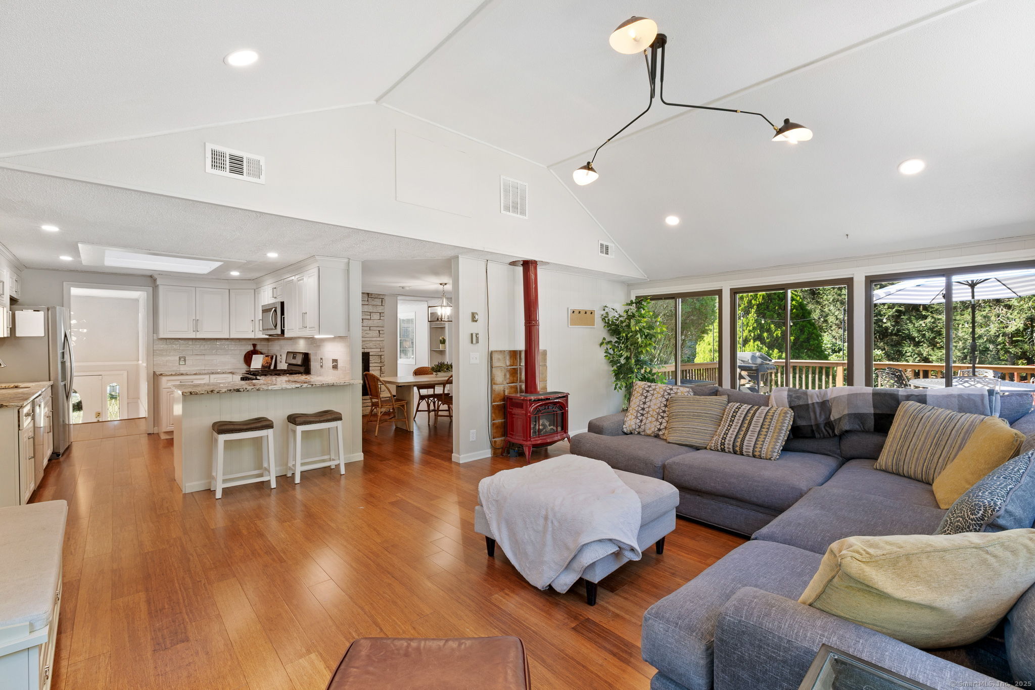 100 Rosewood Road