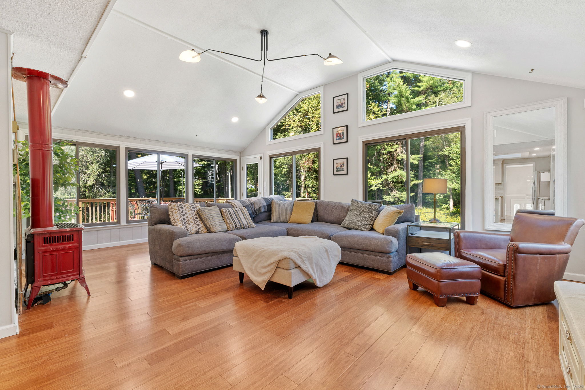 100 Rosewood Road