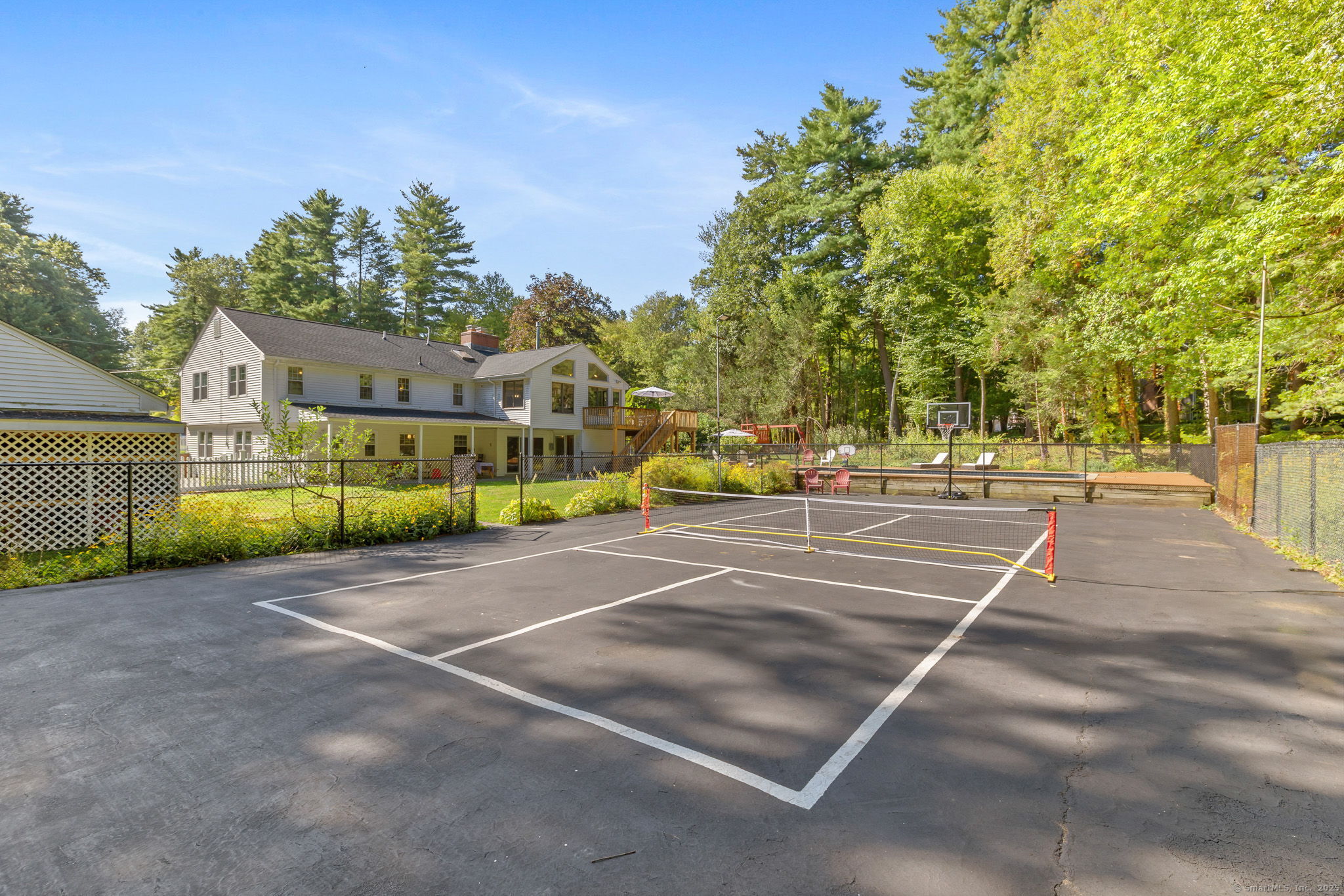 100 Rosewood Road