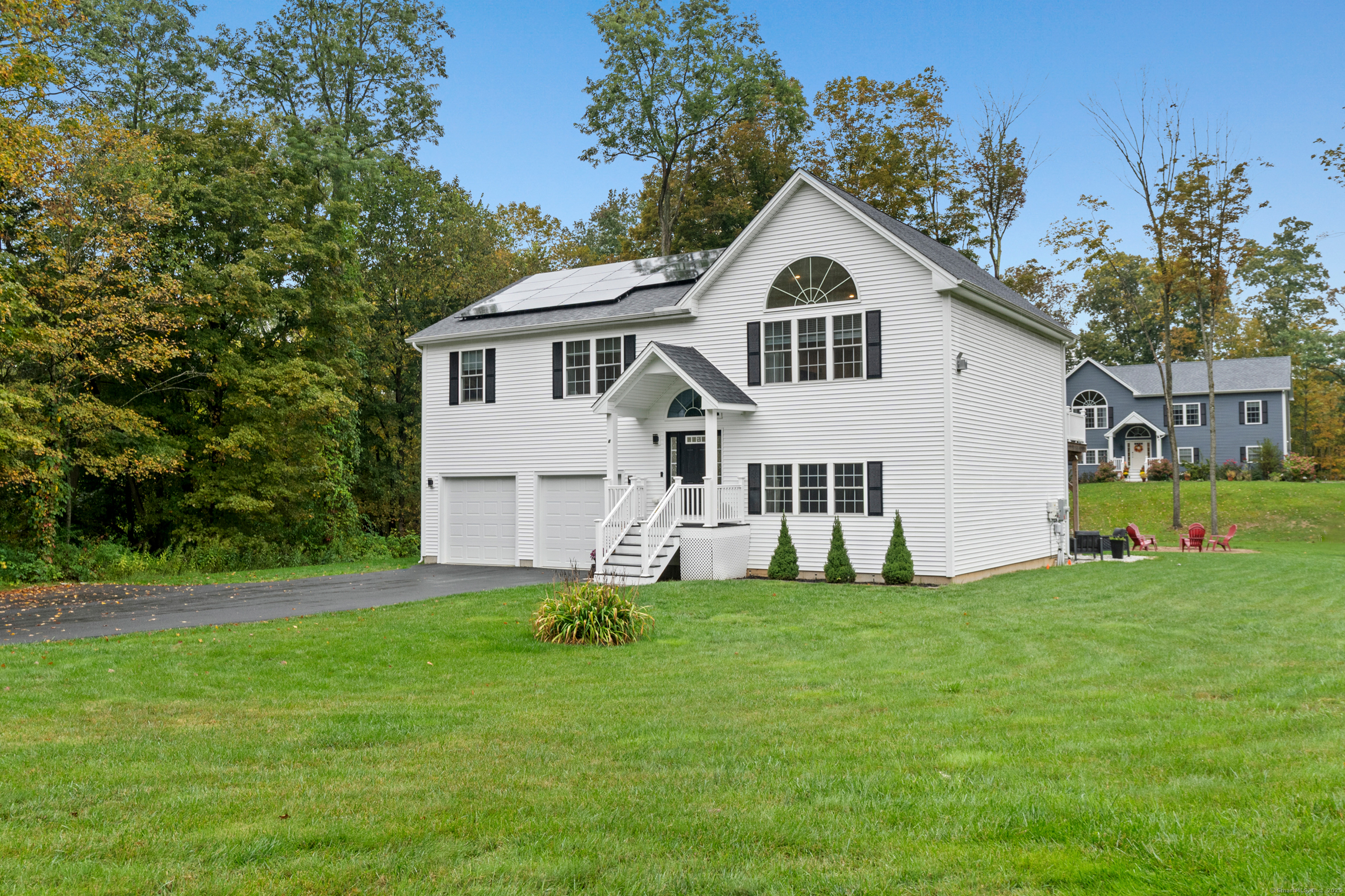 6 Carriage Drive
