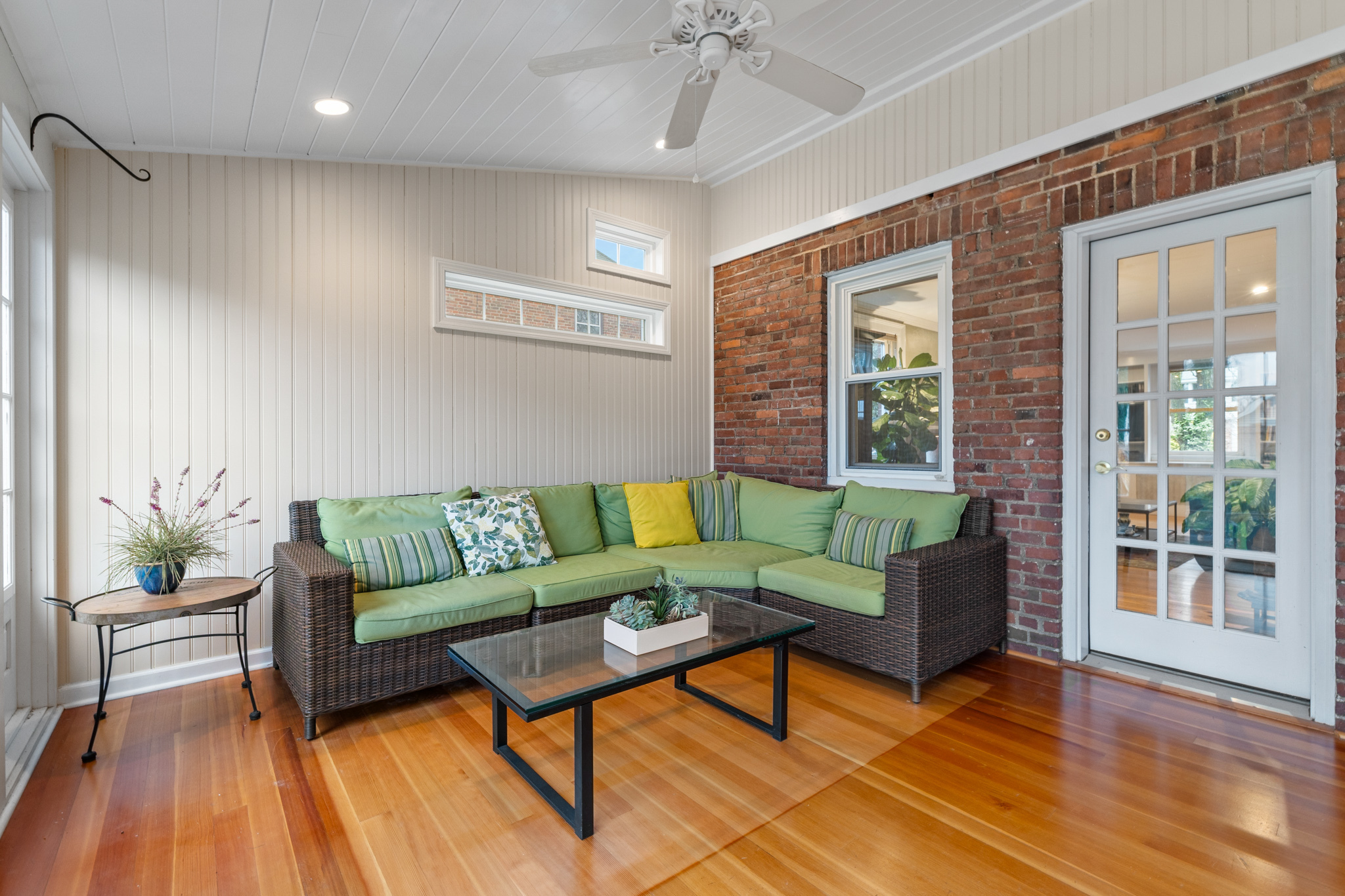 25 Ellsworth Road