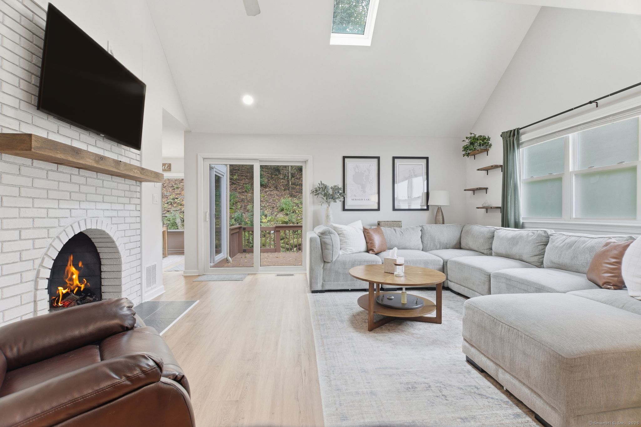 30 Folkstone Road APT E