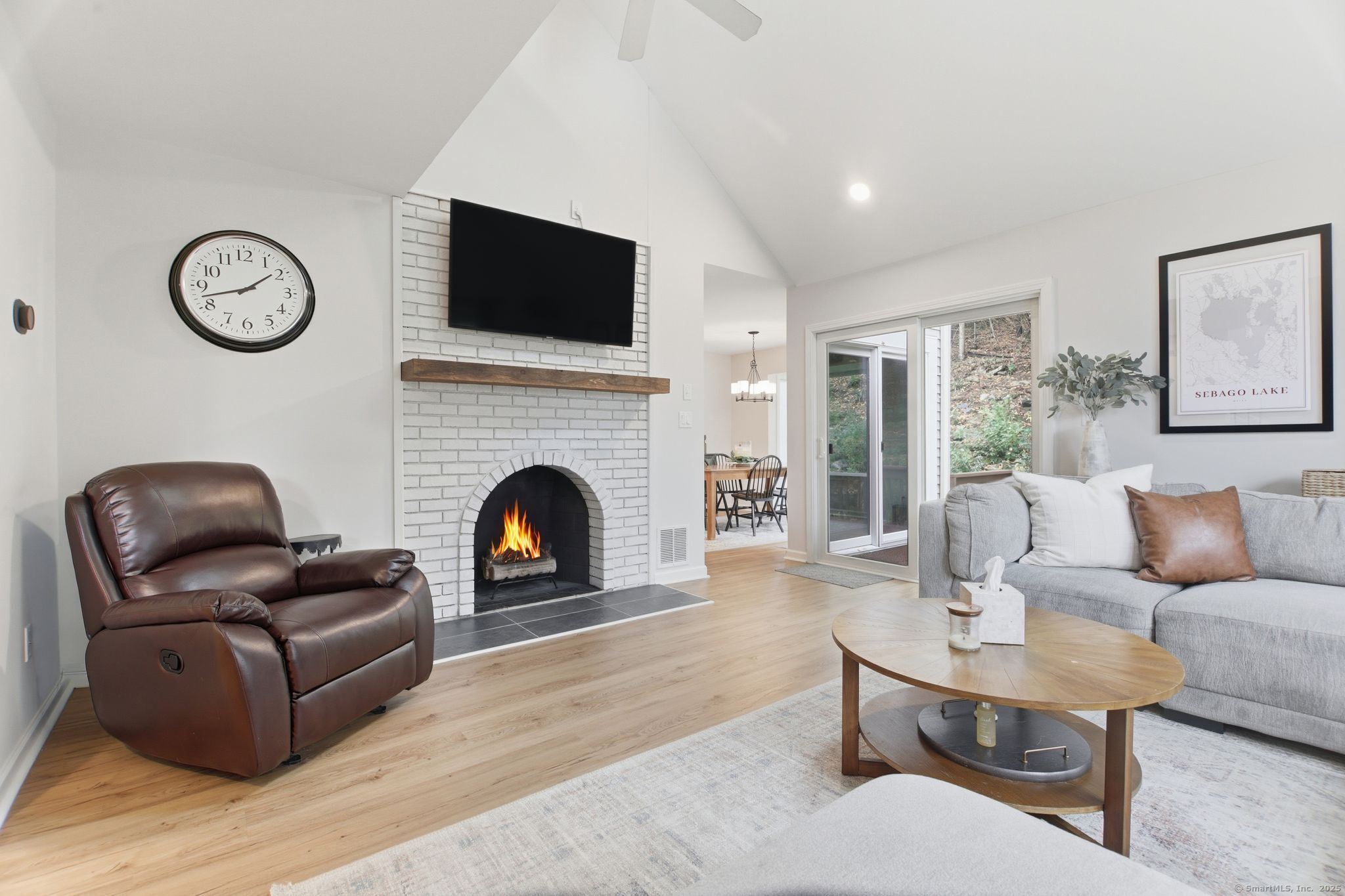 30 Folkstone Road APT E