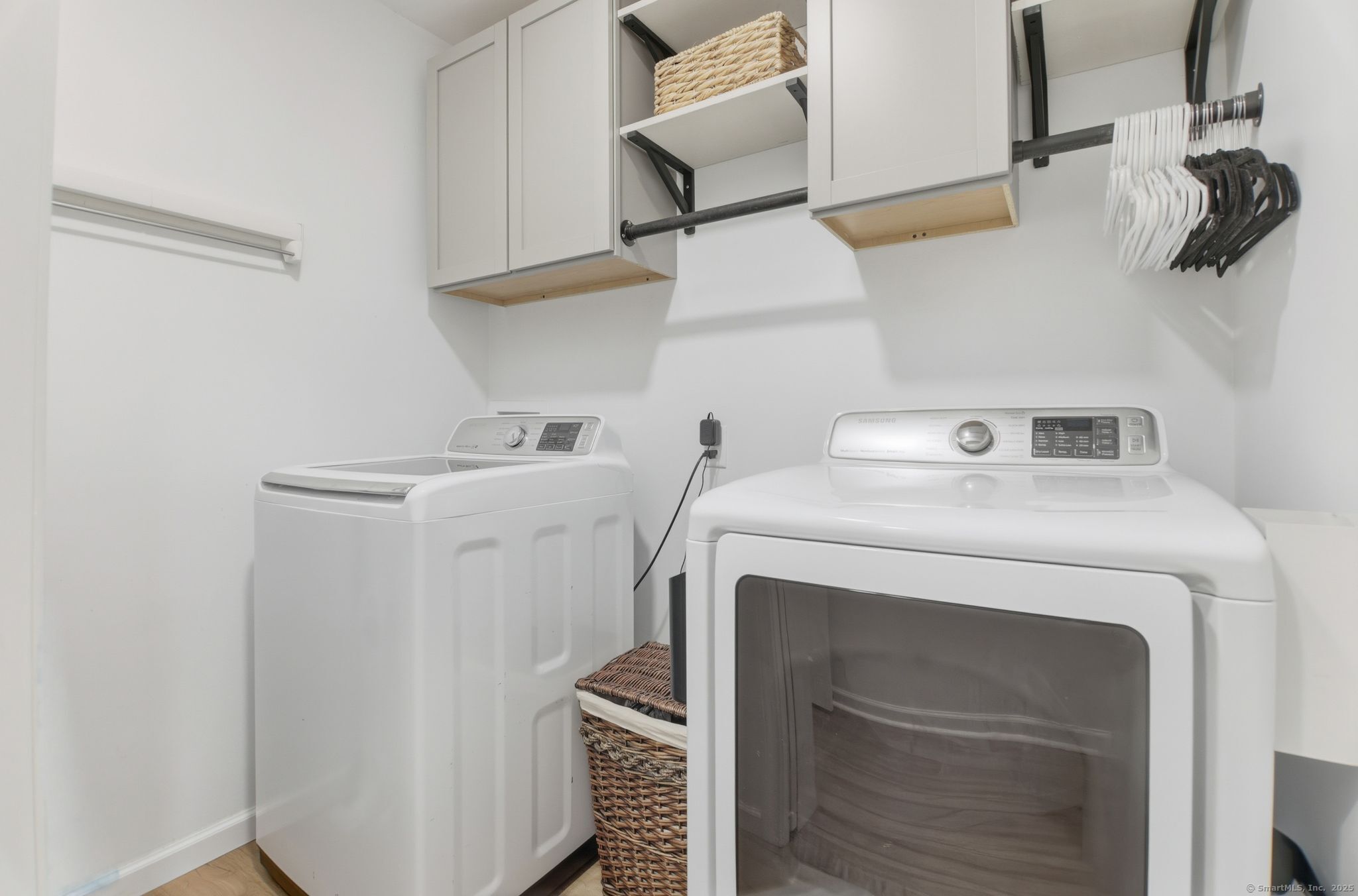 30 Folkstone Road APT E