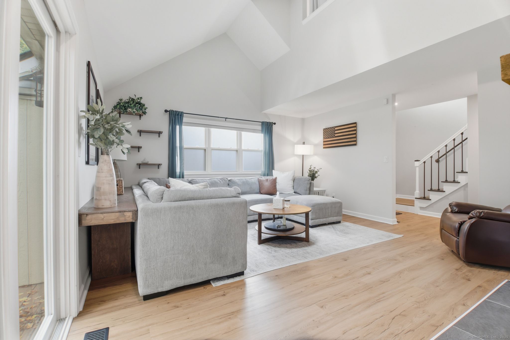 30 Folkstone Road APT E