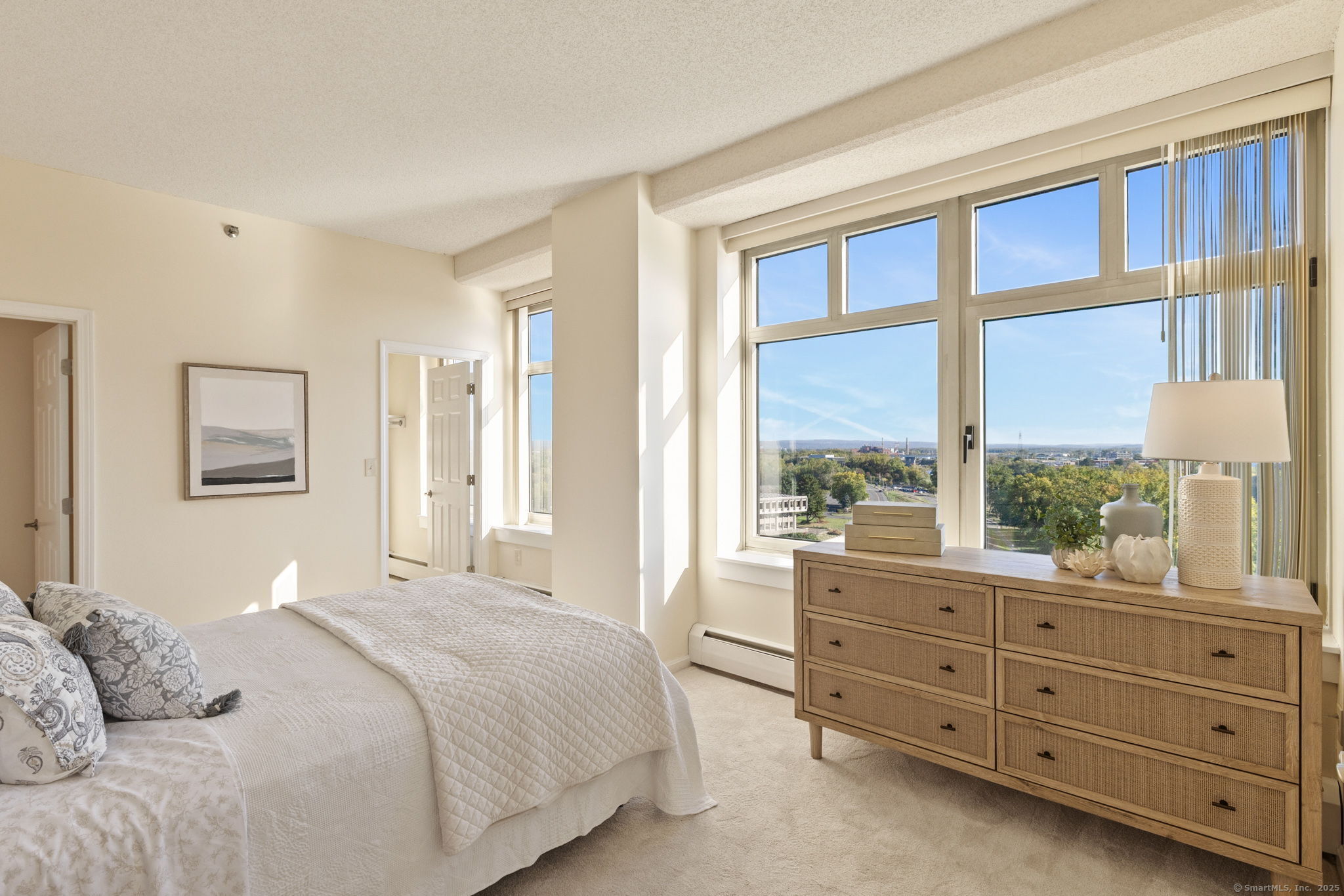 235 East River Drive APT 1107