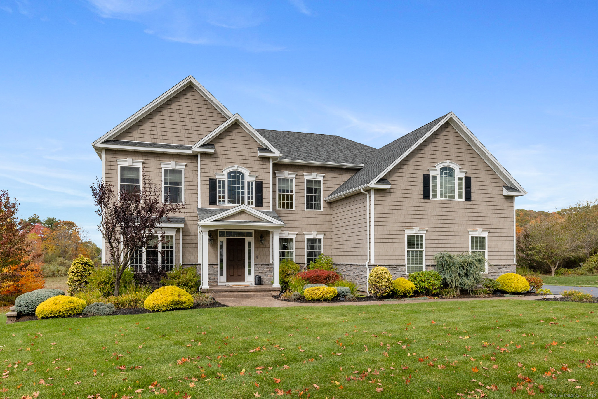 69 Glen Eagles Drive