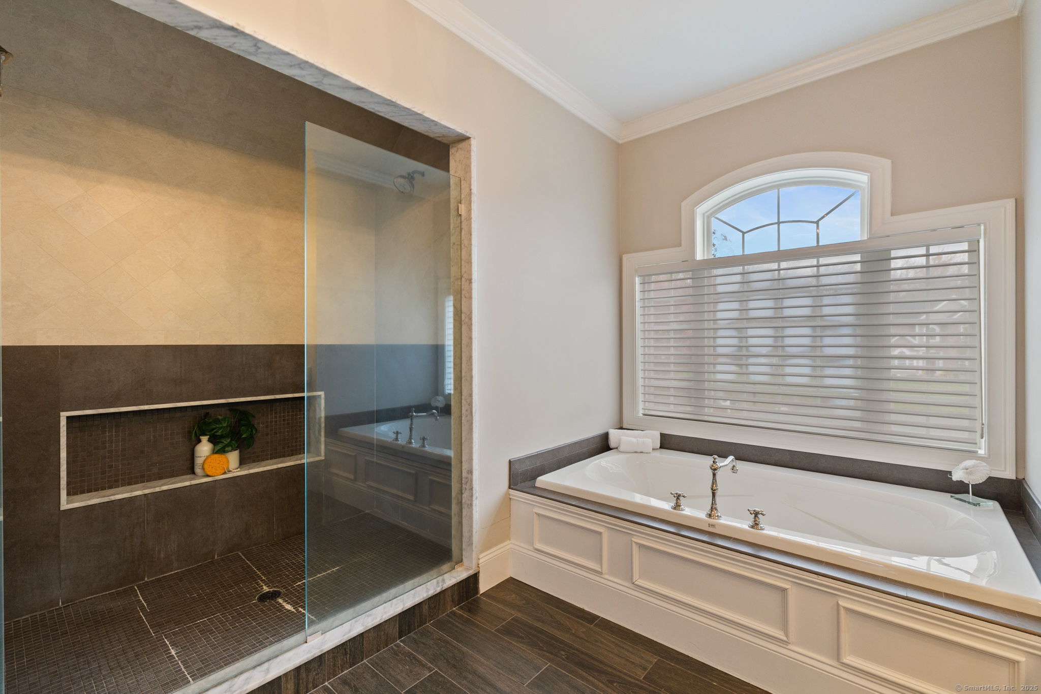 69 Glen Eagles Drive