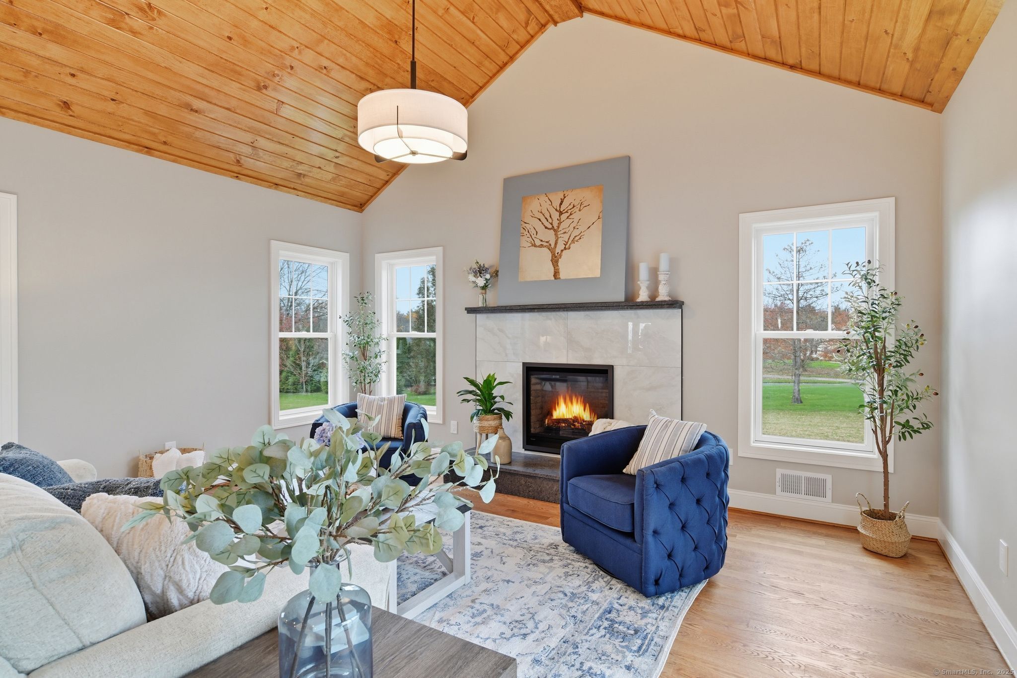 6 Fiddlehead Place